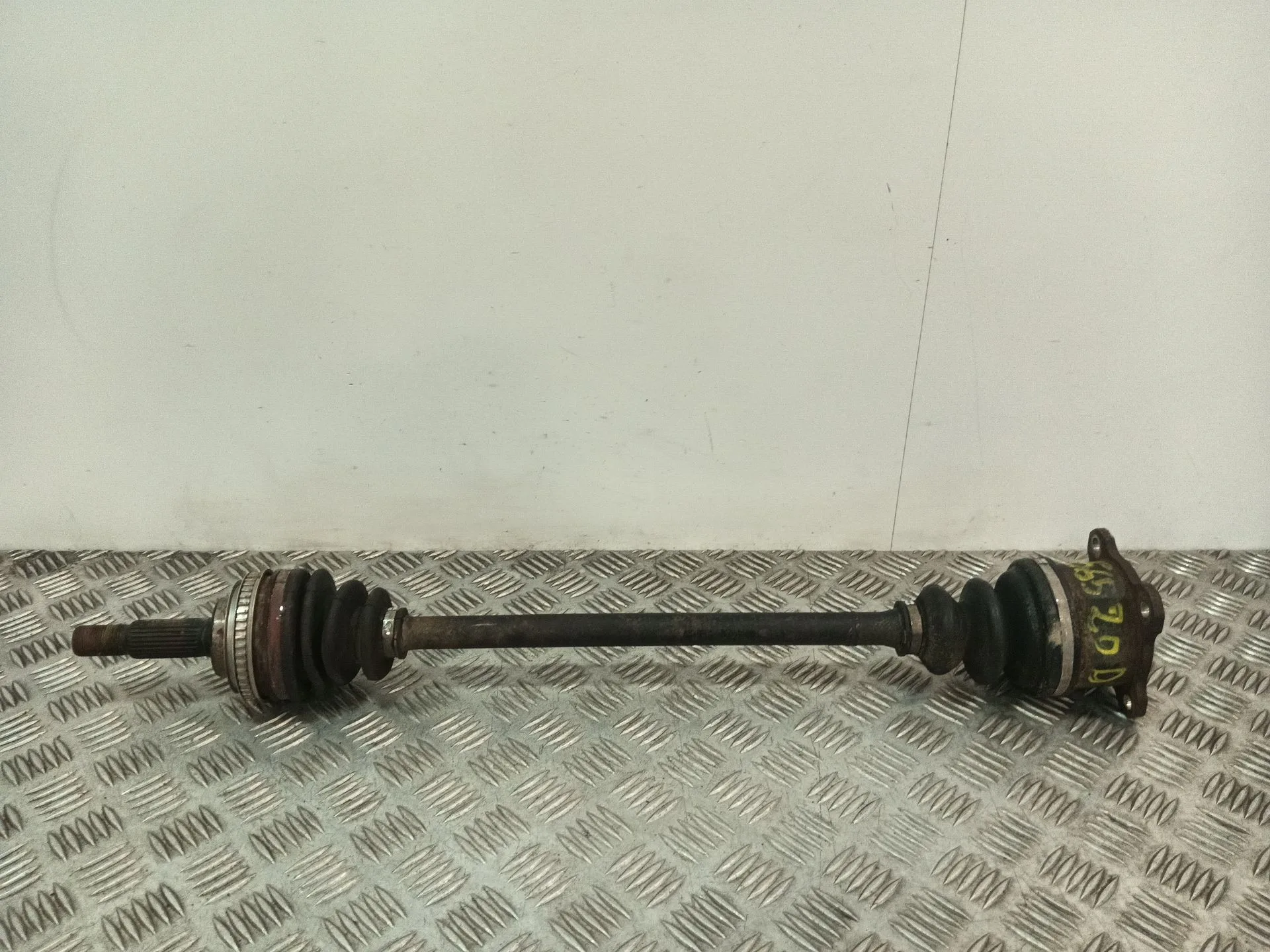 Transmision Trasera Derecha para Toyota Rav 4 (A2)