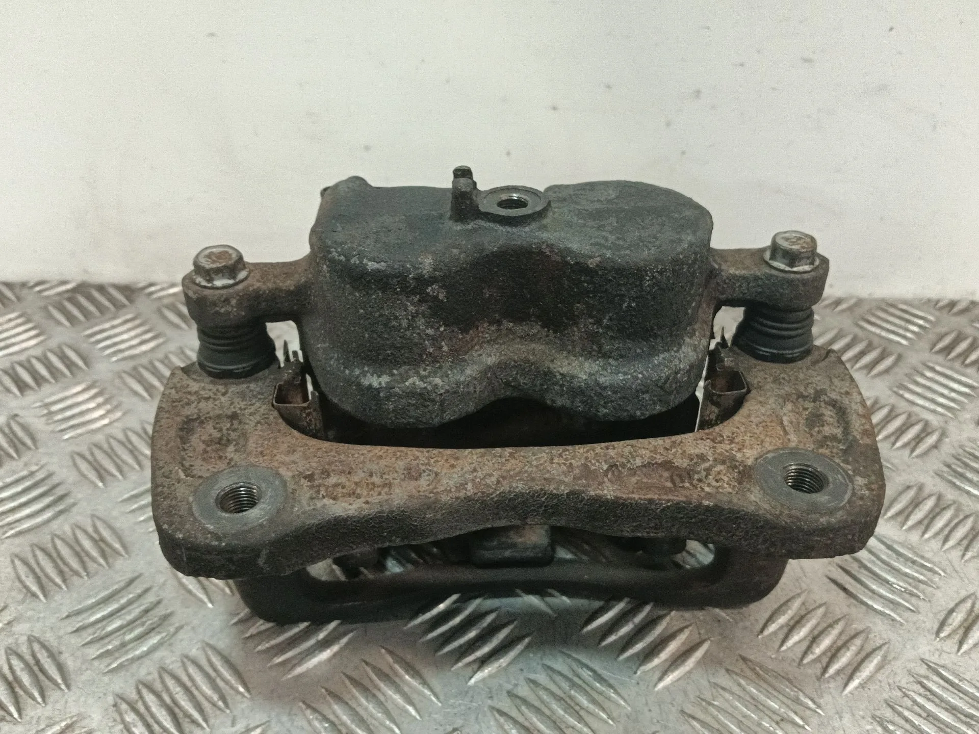 Pinza Freno Delantera Izquierda para Kia Opirus