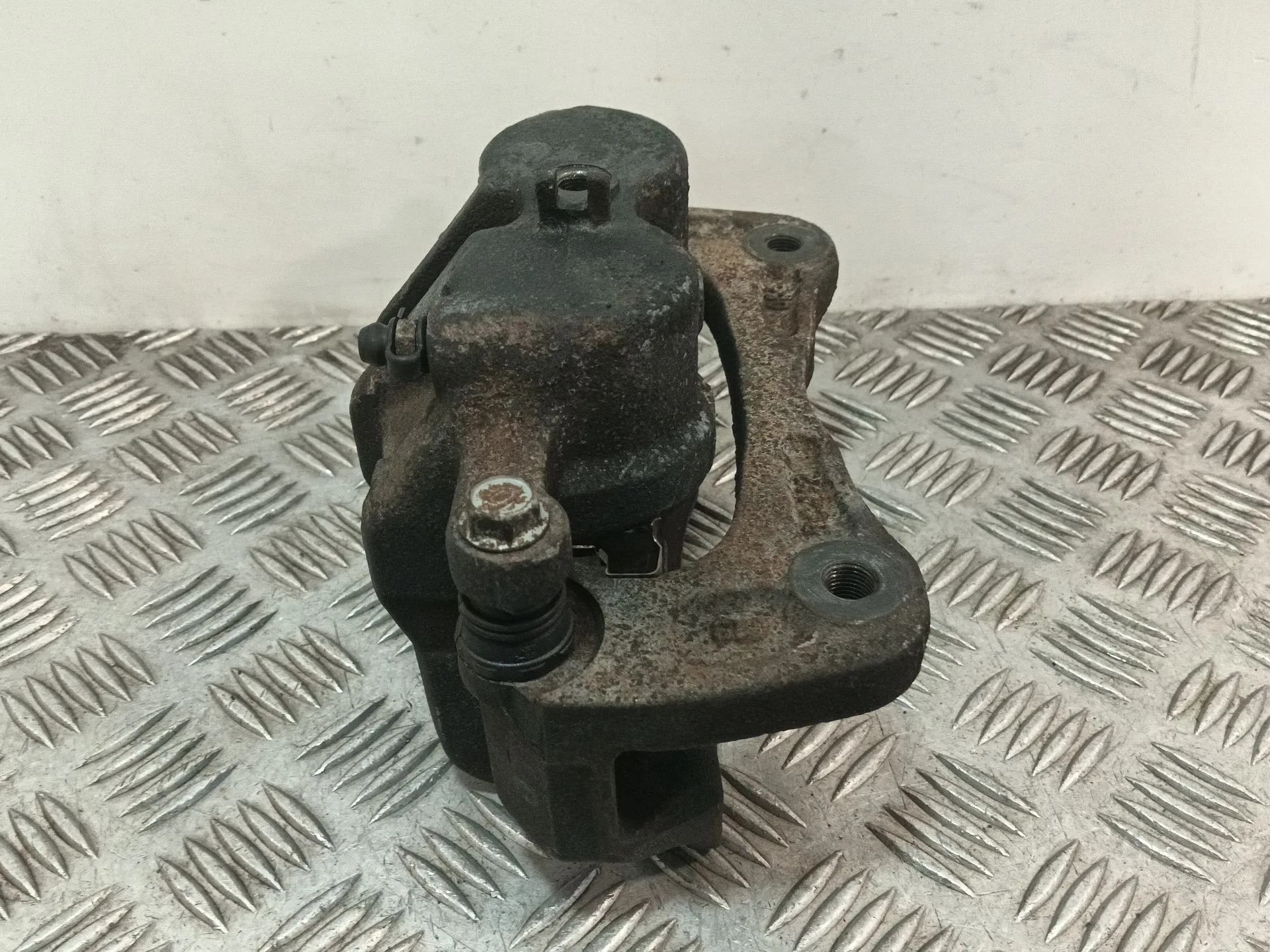 Pinza Freno Delantera Izquierda para Kia Opirus