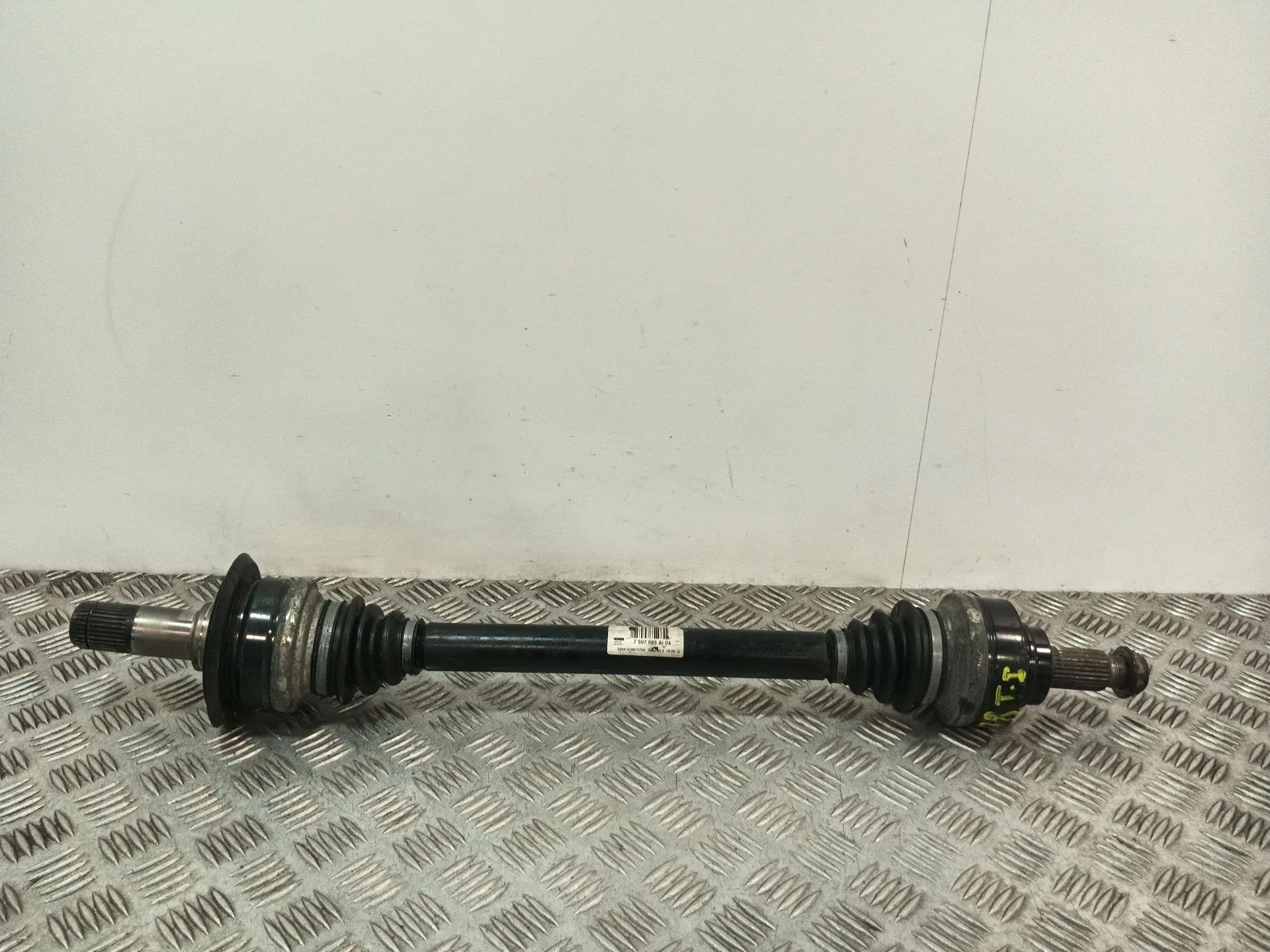 Transmision Trasera Izquierda para Bmw Serie 3 Lim. (F30)