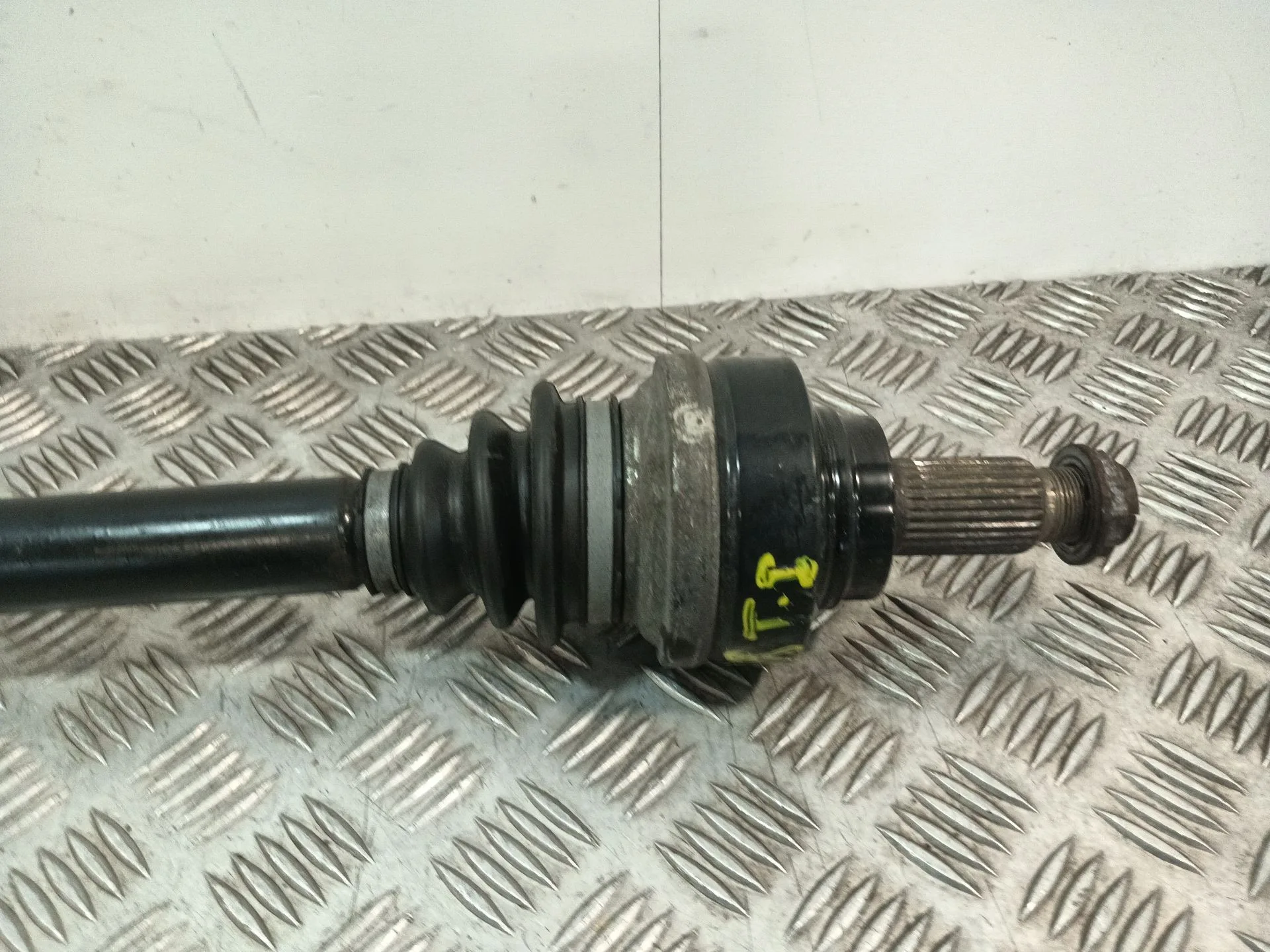 Transmision Trasera Izquierda para Bmw Serie 3 Lim. (F30)