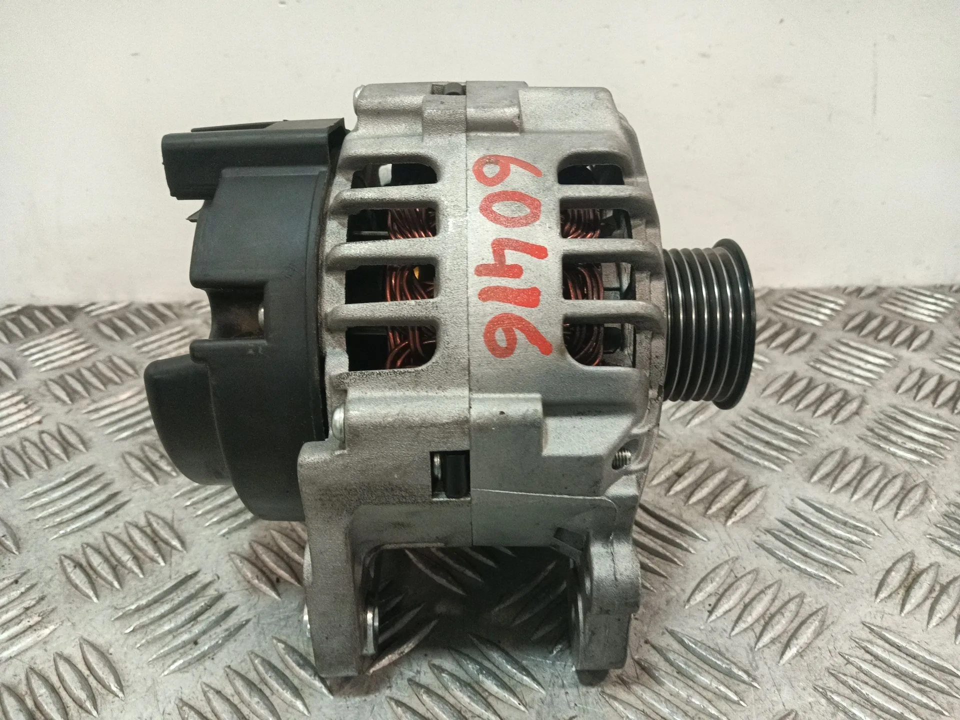 Alternador para Seat Ibiza Iv (6J5, 6P1)