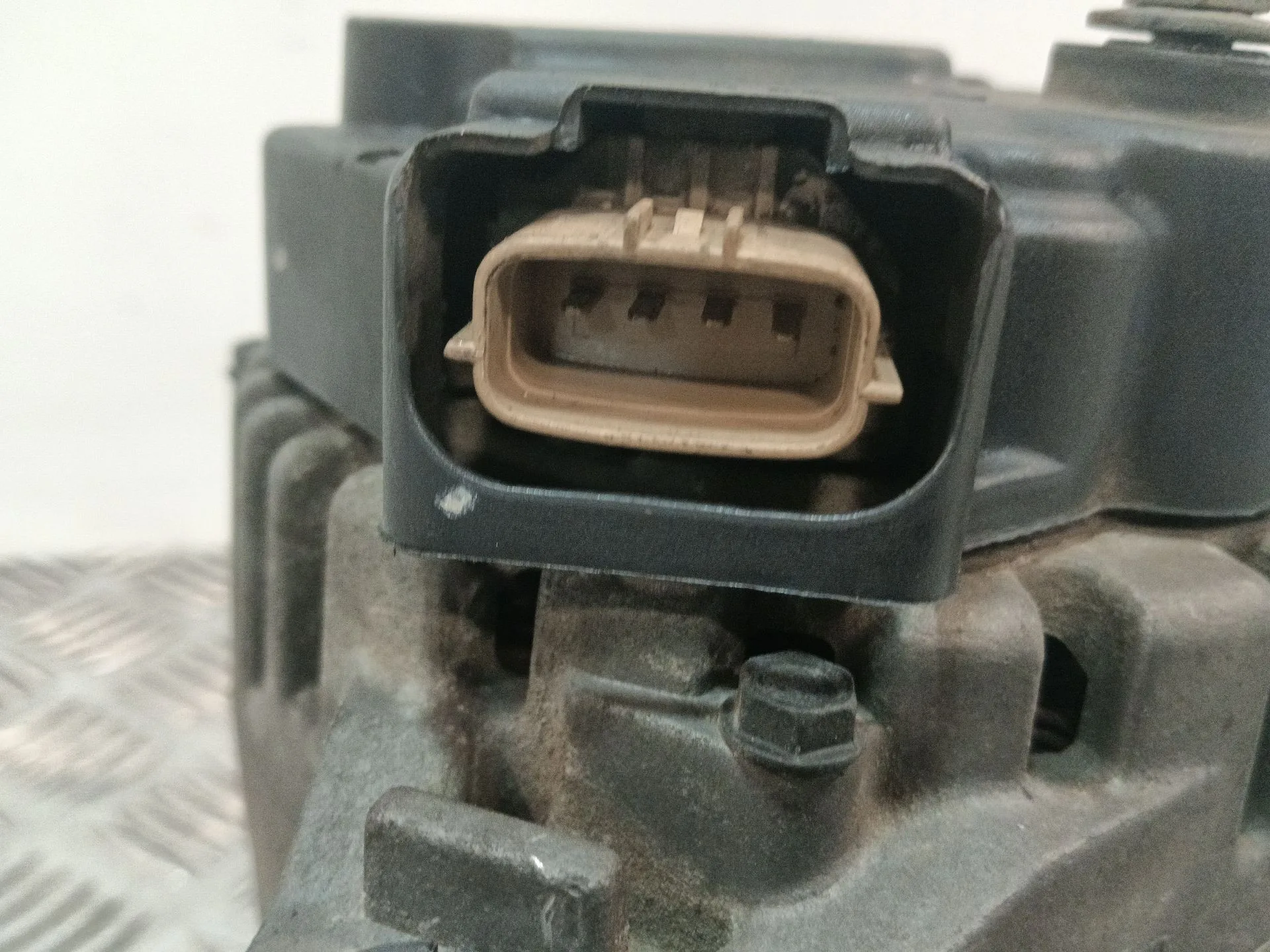 Alternador para Kia Opirus
