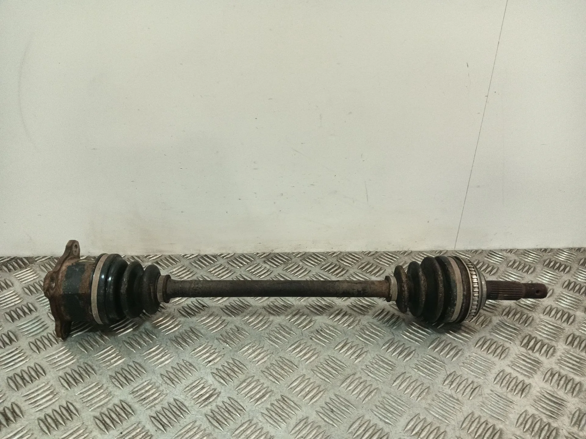 Transmision Trasera Izquierda para Toyota Rav 4 (A2)