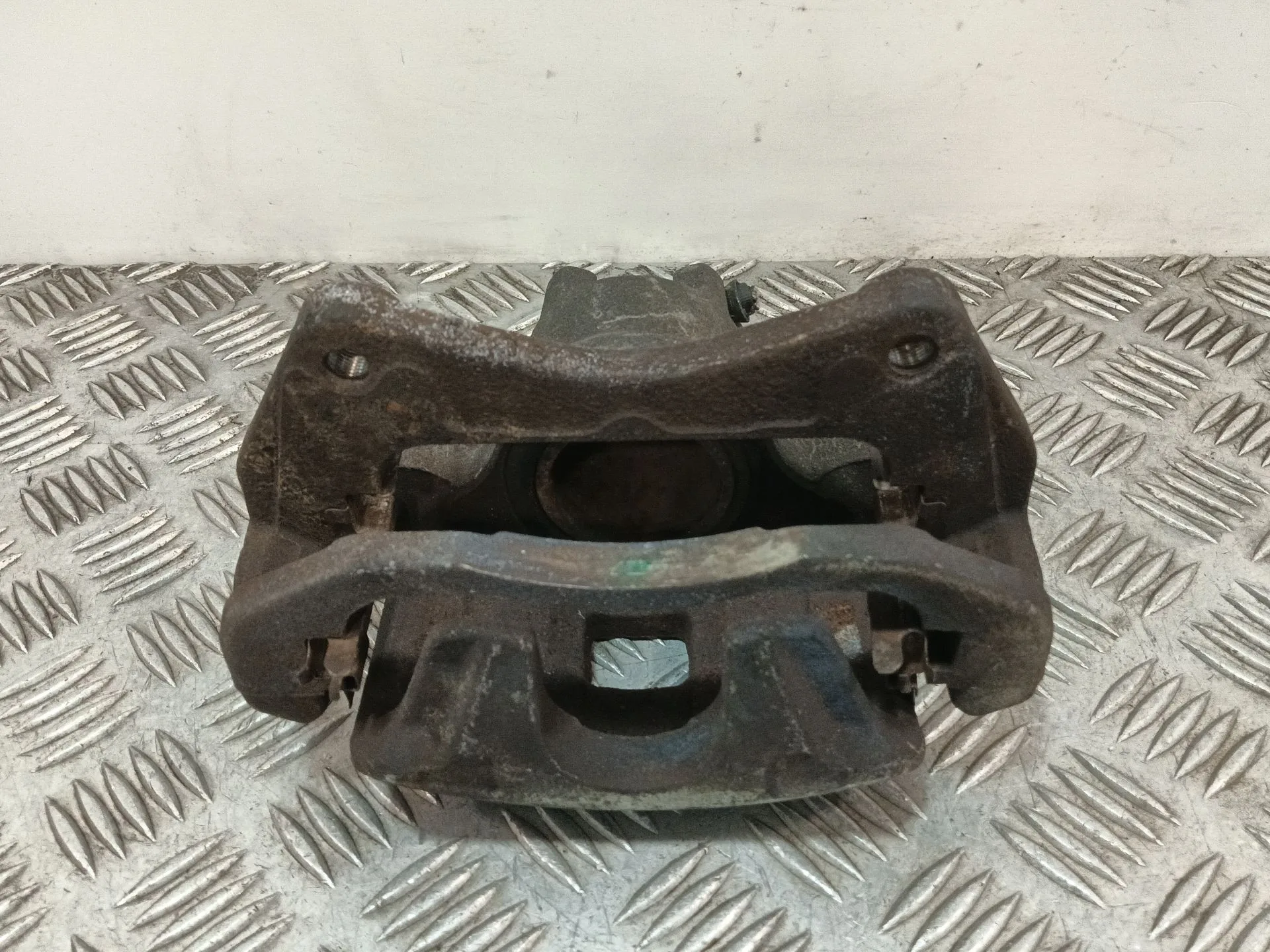 Pinza Freno Delantera Derecha para Mitsubishi Lancer Berlina (Cy0)