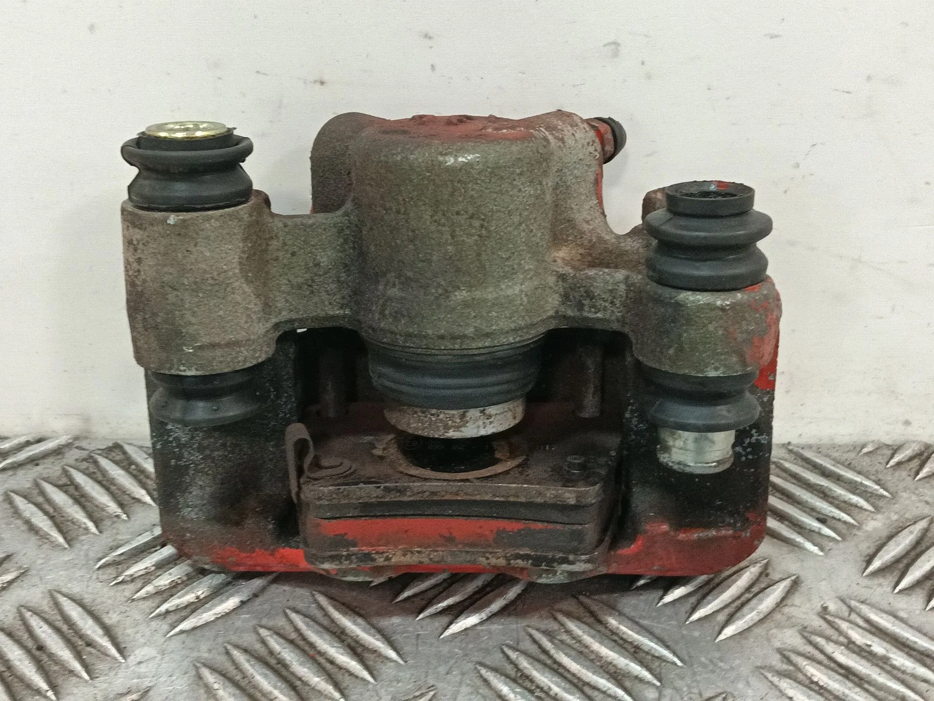 Pinza Freno Trasera Izquierda para Toyota Rav 4 (A2)