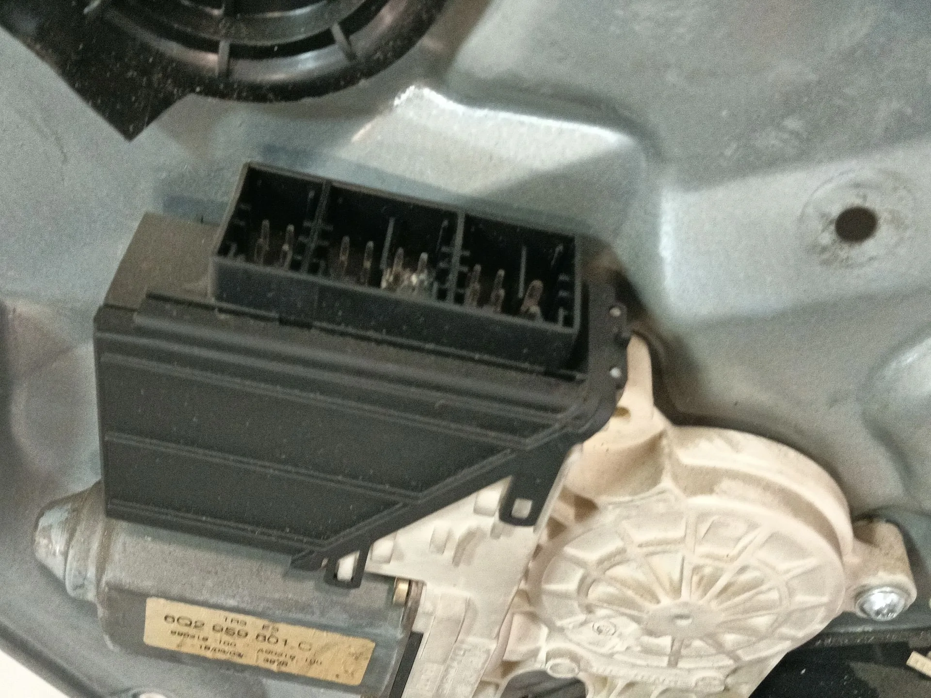 Elevalunas Delantero Derecho para Seat Cordoba (6L2)