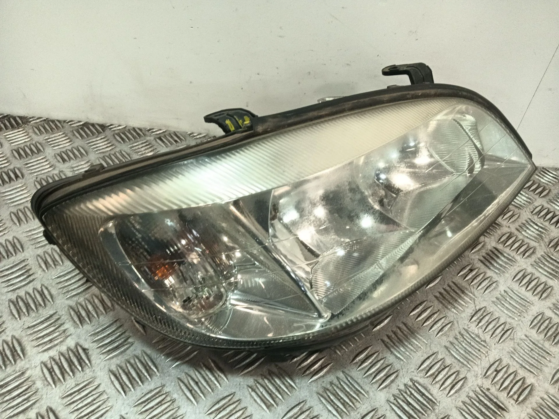 Faro Derecho para Opel Zafira A Monospace (T98)