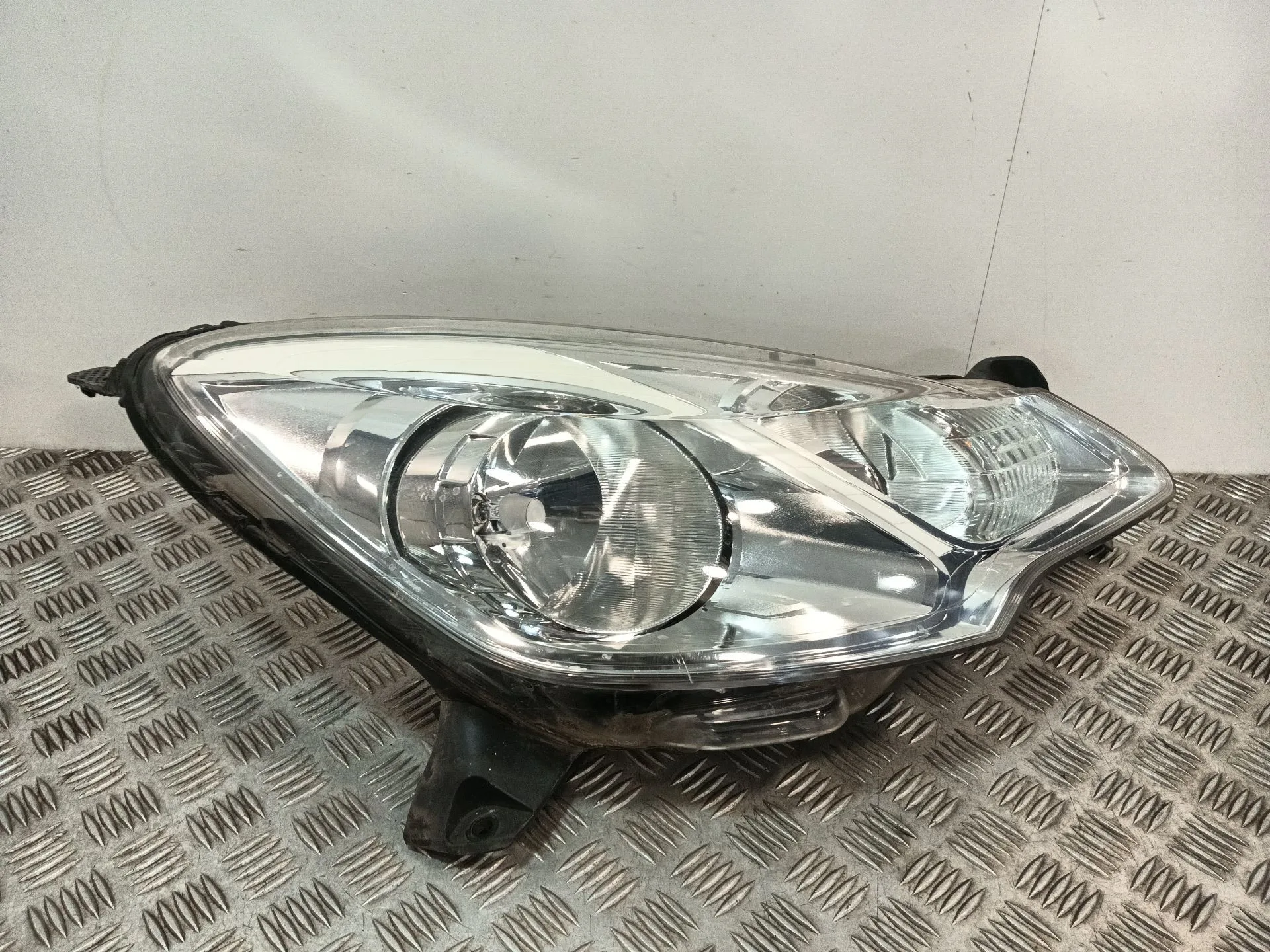 Faro Derecho para Citroën C3 Ii (Sc_)