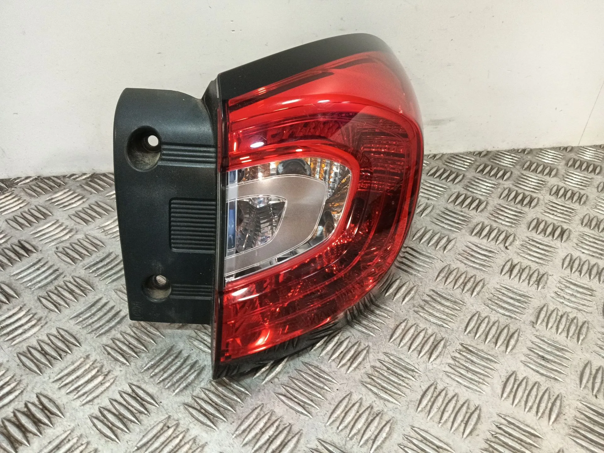 Piloto Trasero Derecho para Renault Captur I (J5_, H5_)