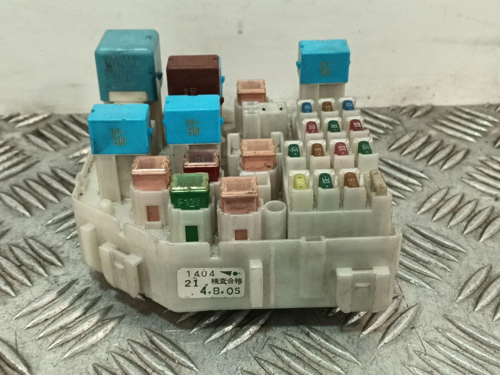 Caja Reles / Fusibles para Toyota Rav 4 (A2)