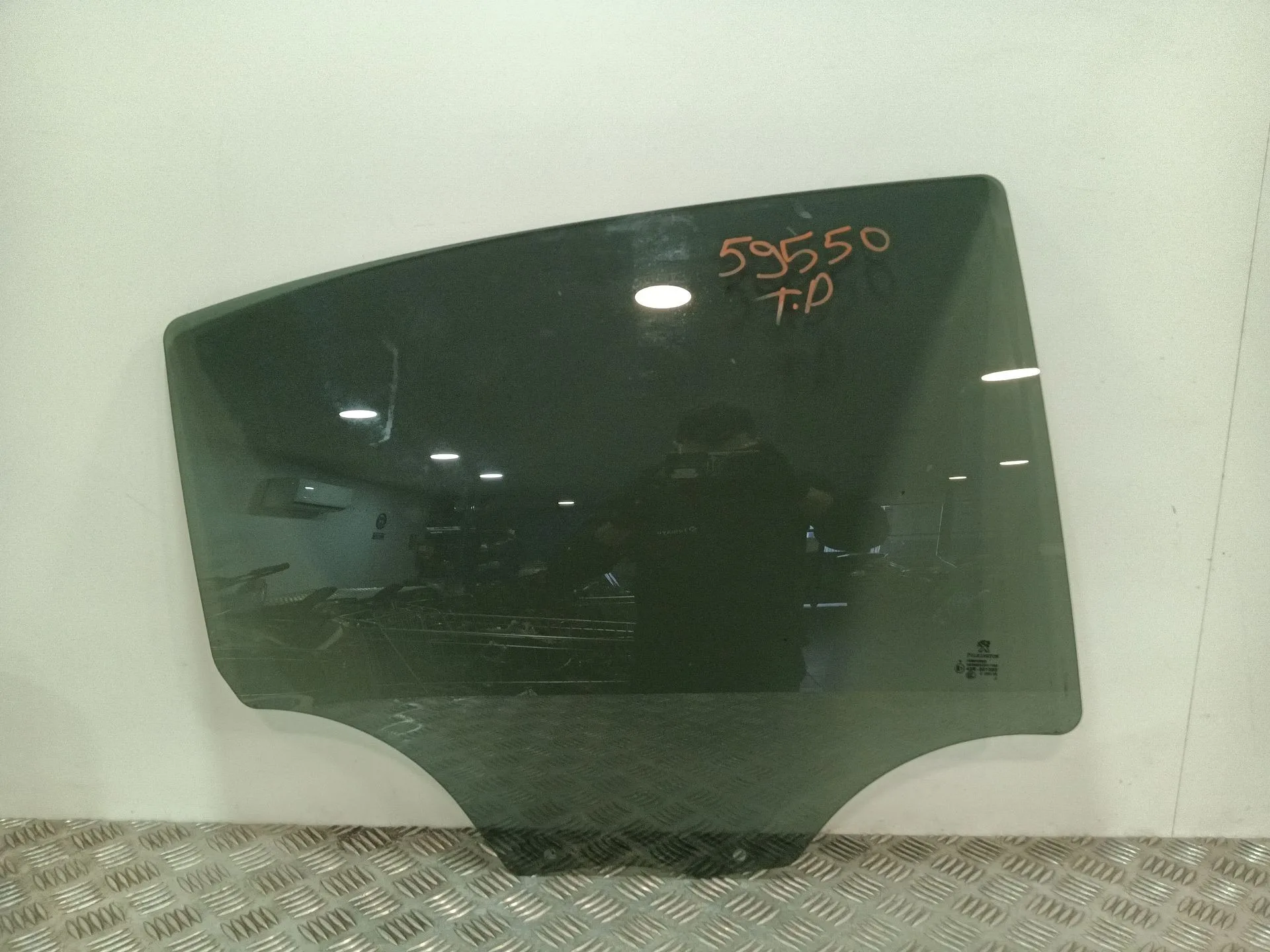 Luna Trasera Derecha para Peugeot 208 I (Ca_, Cc_)