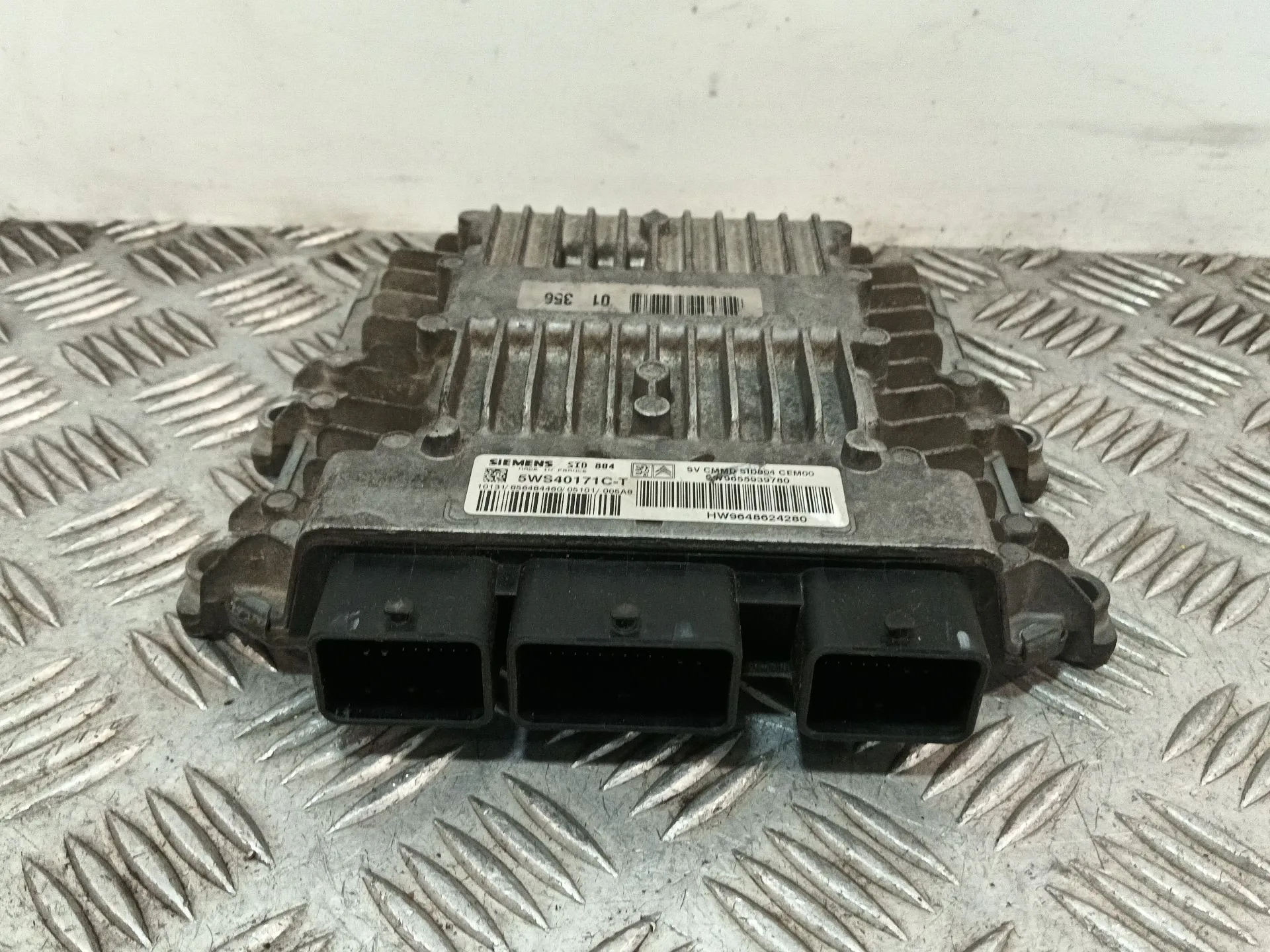 Centralita Motor Uce para Peugeot 1007 (Km_)