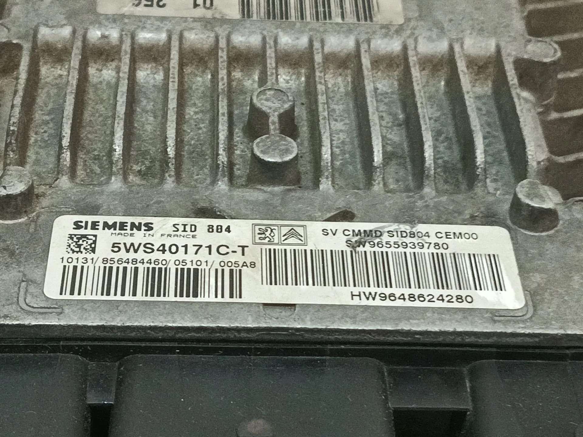 Centralita Motor Uce para Peugeot 1007 (Km_)