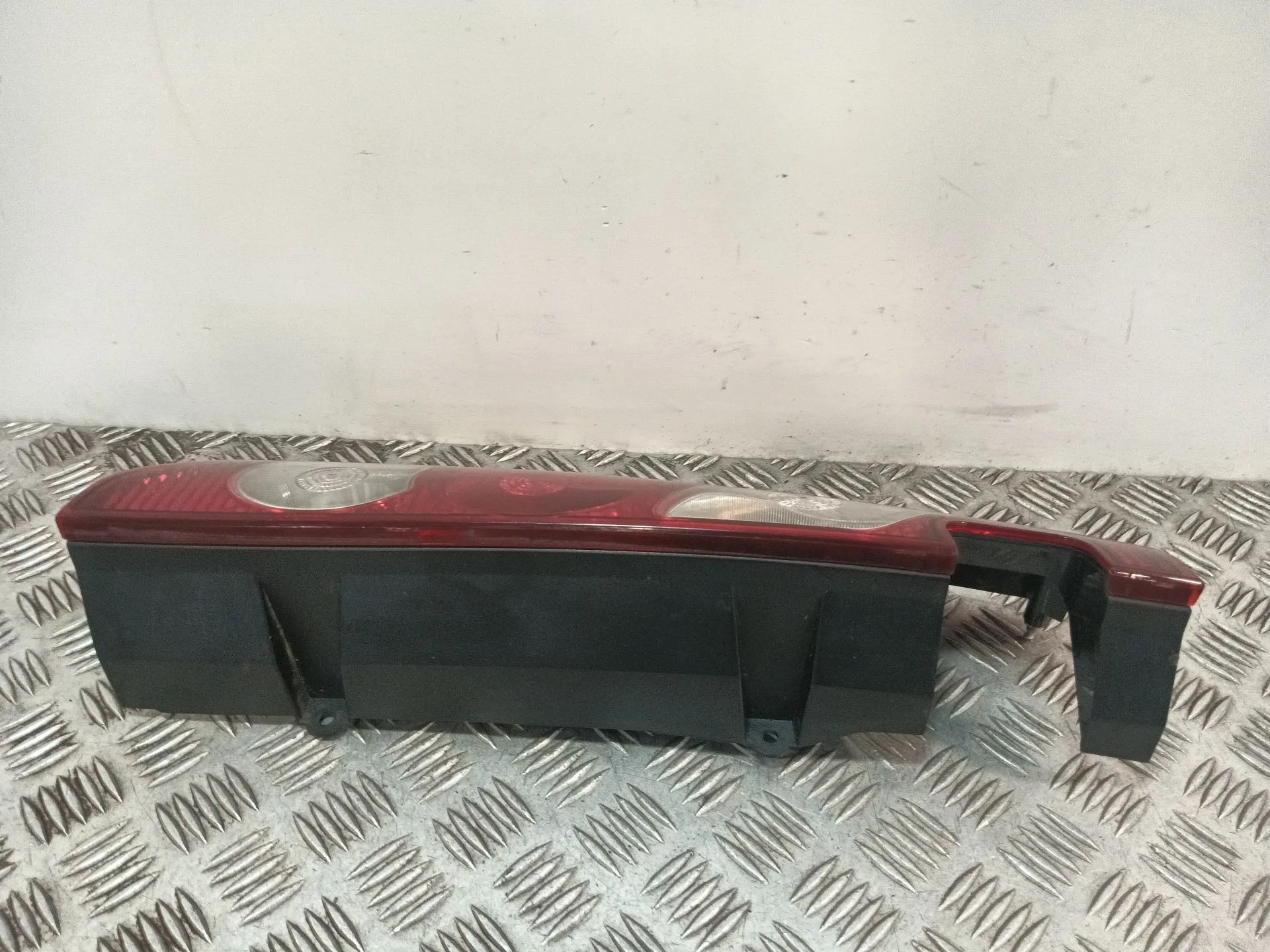Piloto Trasero Izquierdo para Renault Kangoo / Grand Kangoo Ii (Kw0/1_)