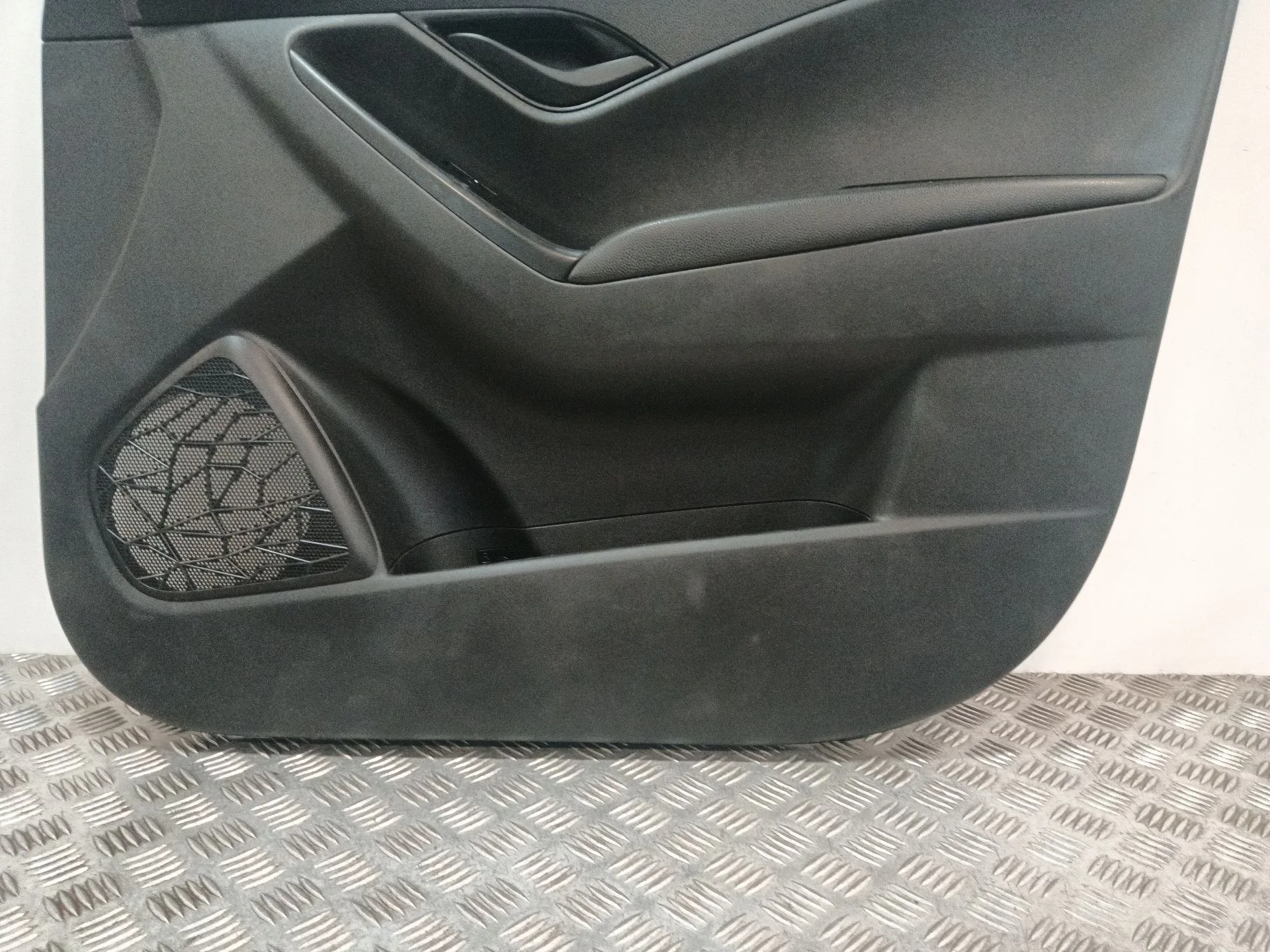 Guarnecido Puerta Delantera Derecha para Hyundai Ix20 (Jc)