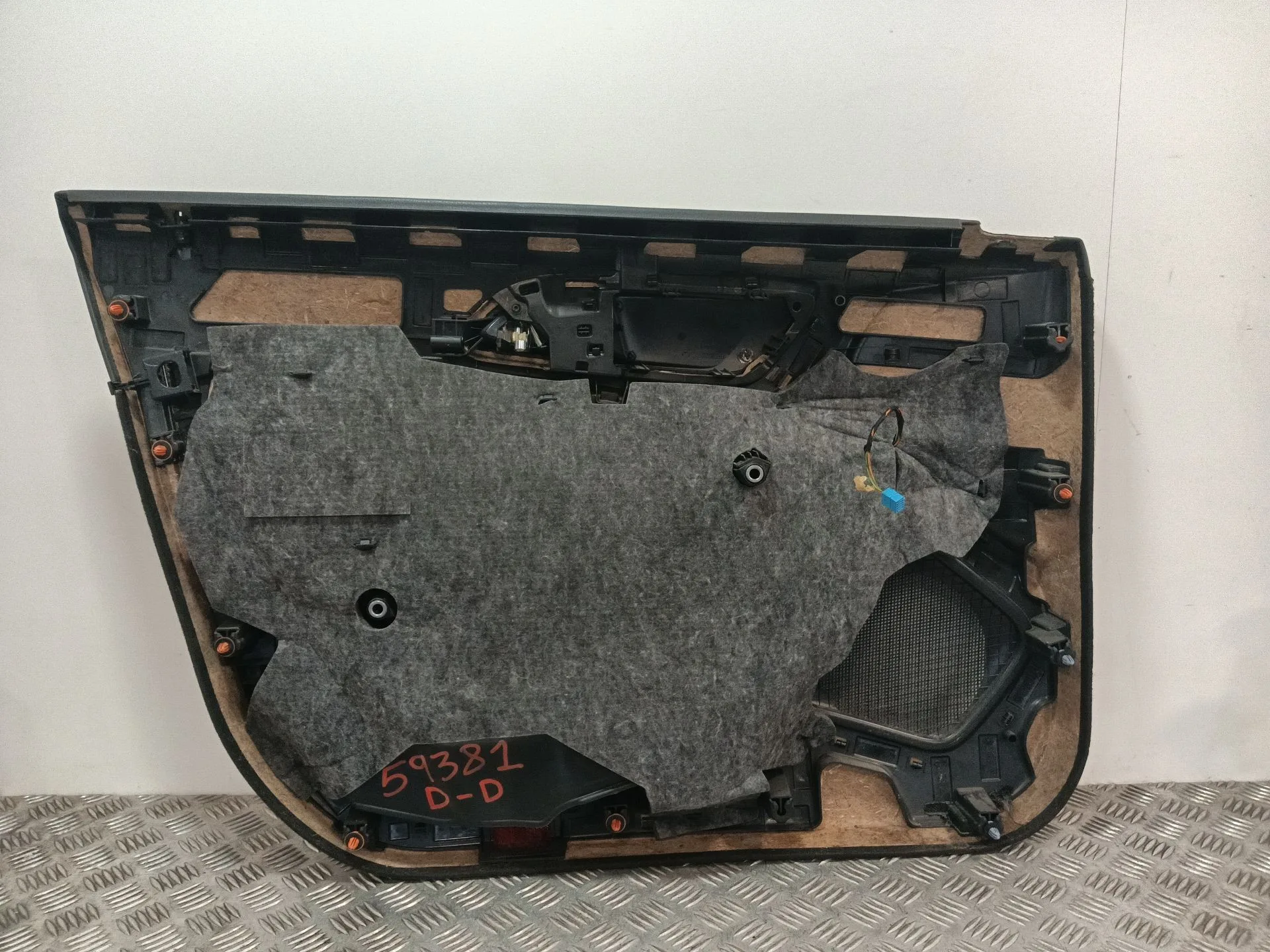 Guarnecido Puerta Delantera Derecha para Mercedes-Benz Clase A (W176)