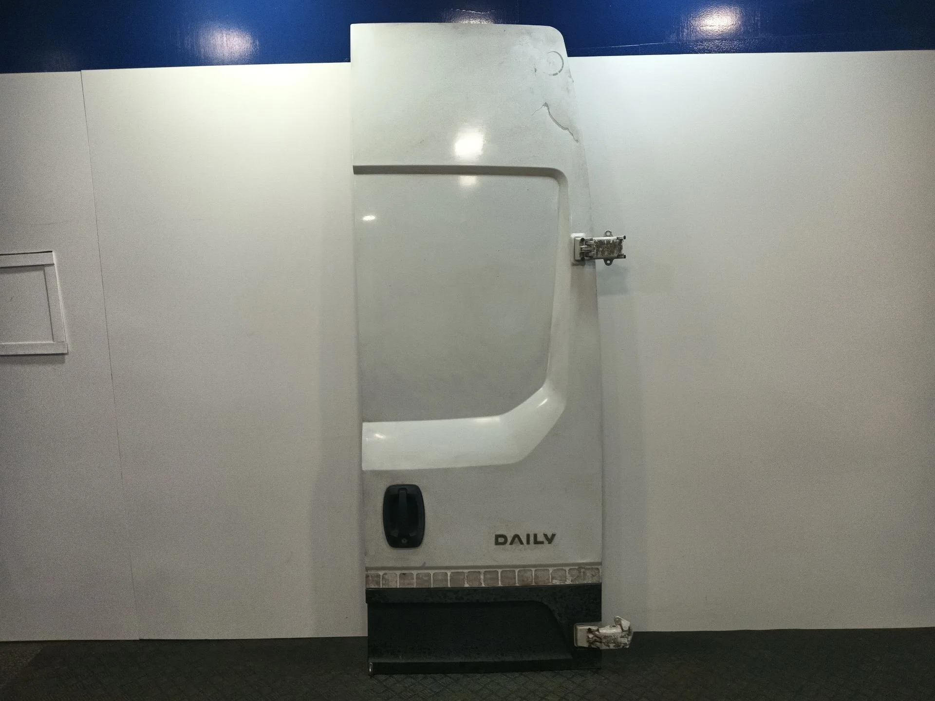 Puerta Trasera Carga Derecha para Iveco Daily Vi Furgoneta
