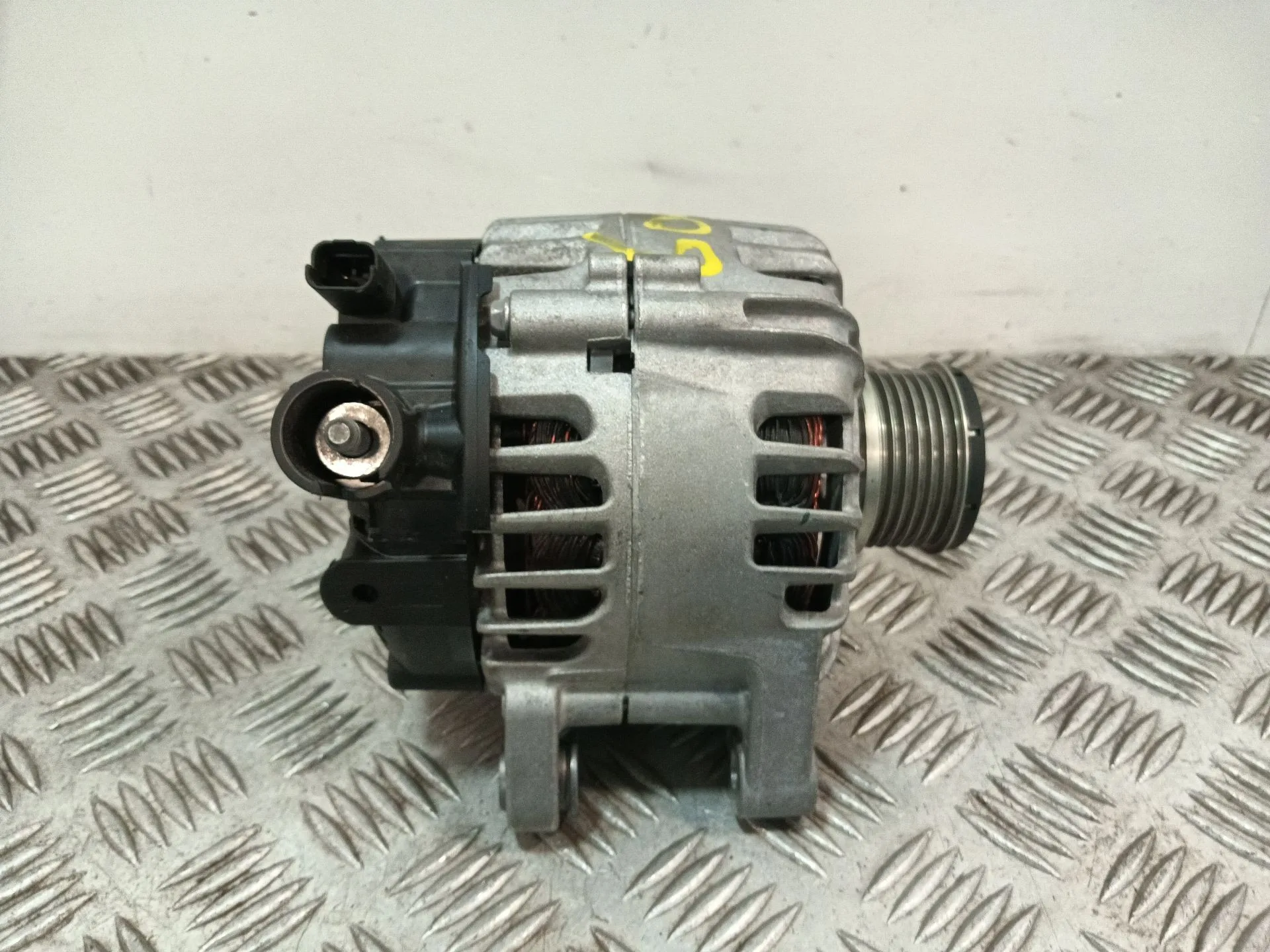 Alternador para Opel Corsa F Xhl Mt6