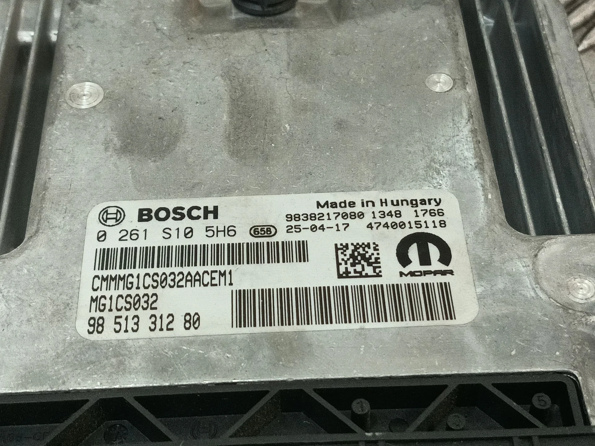 Centralita Motor Uce para Opel Corsa F Xhl Mt6