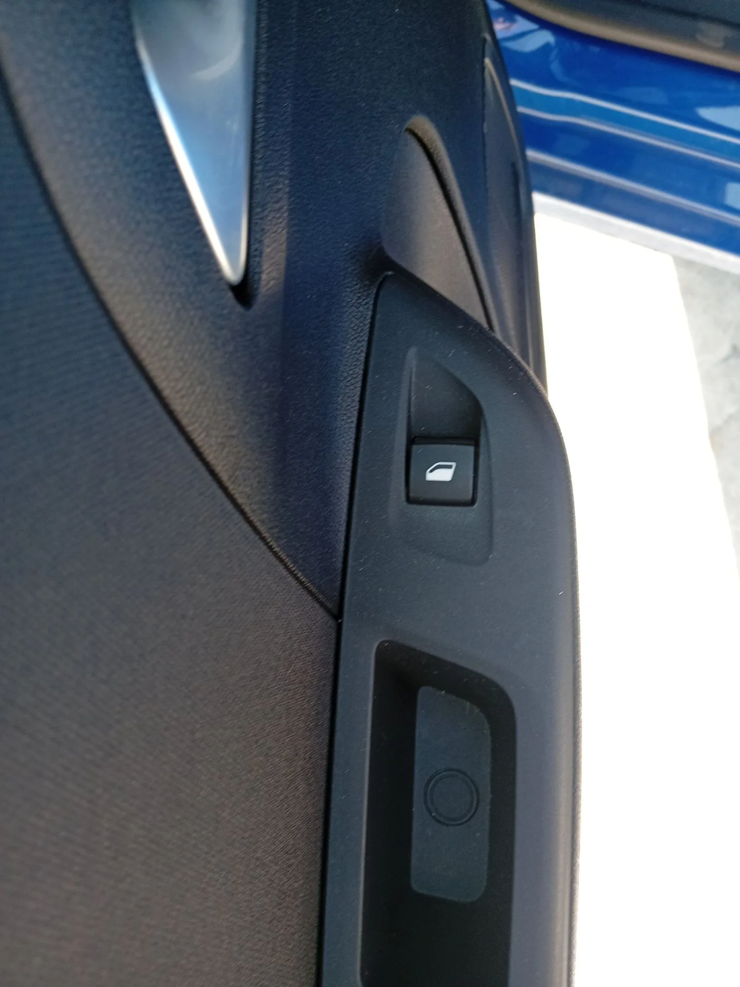 Mando Elevalunas Trasero Izquierdo para Opel Corsa F Xhl Mt6