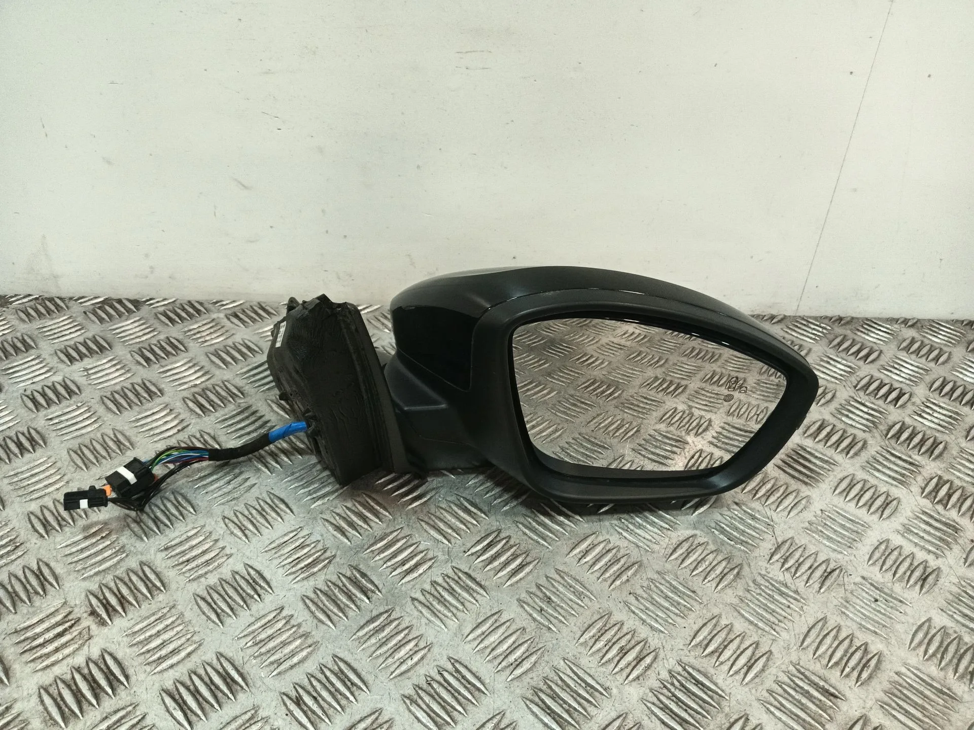 Retrovisor Derecho para Opel Corsa F Xhl Mt6