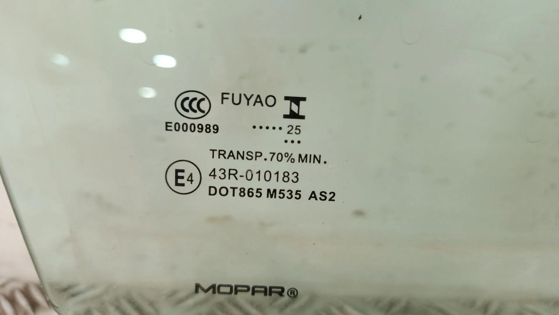 Luna Delantera Derecha para Opel Corsa F Xhl Mt6