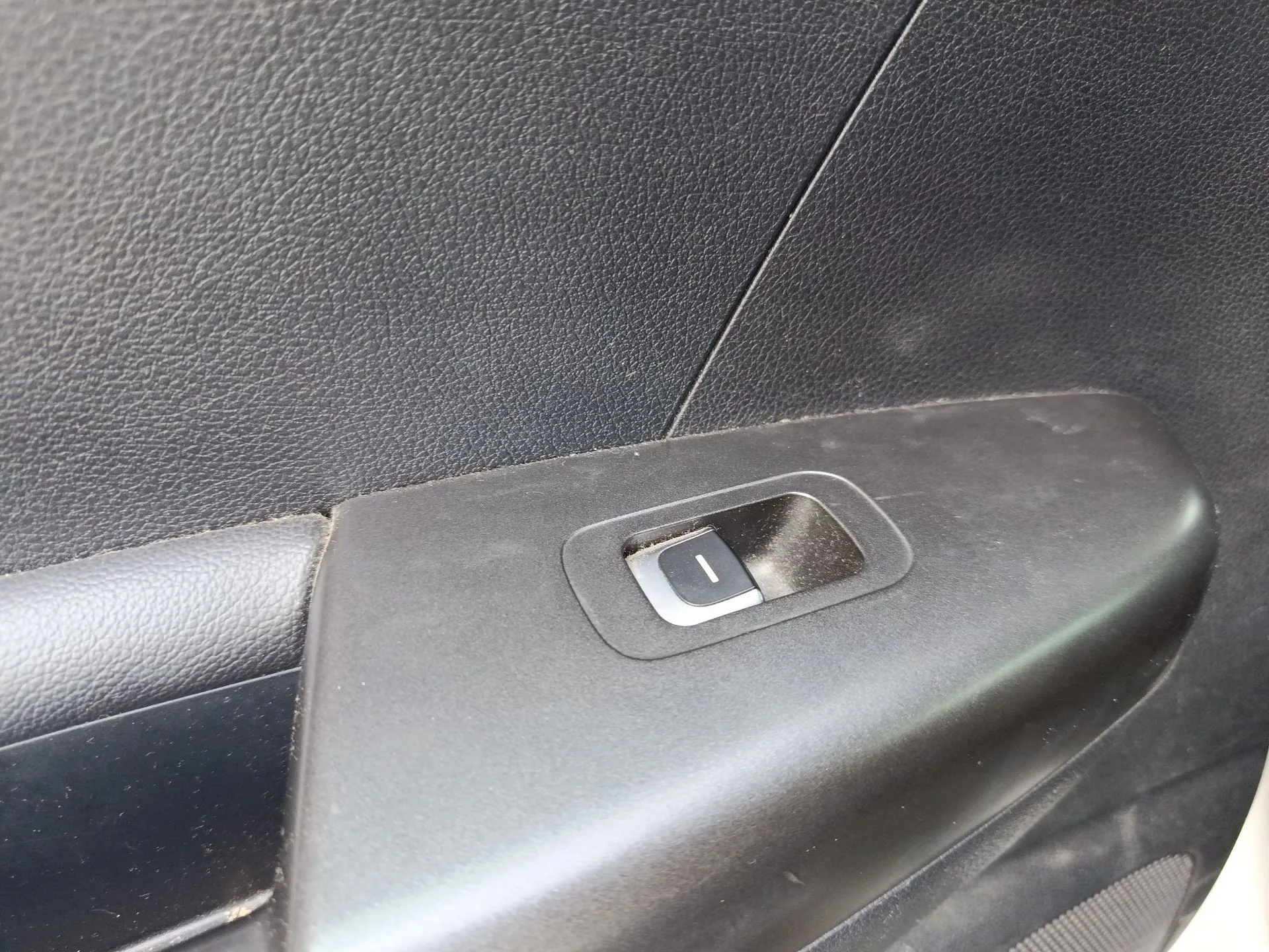 Mando Elevalunas Trasero Izquierdo para Kia Sportage Iv (Ql, Qle)