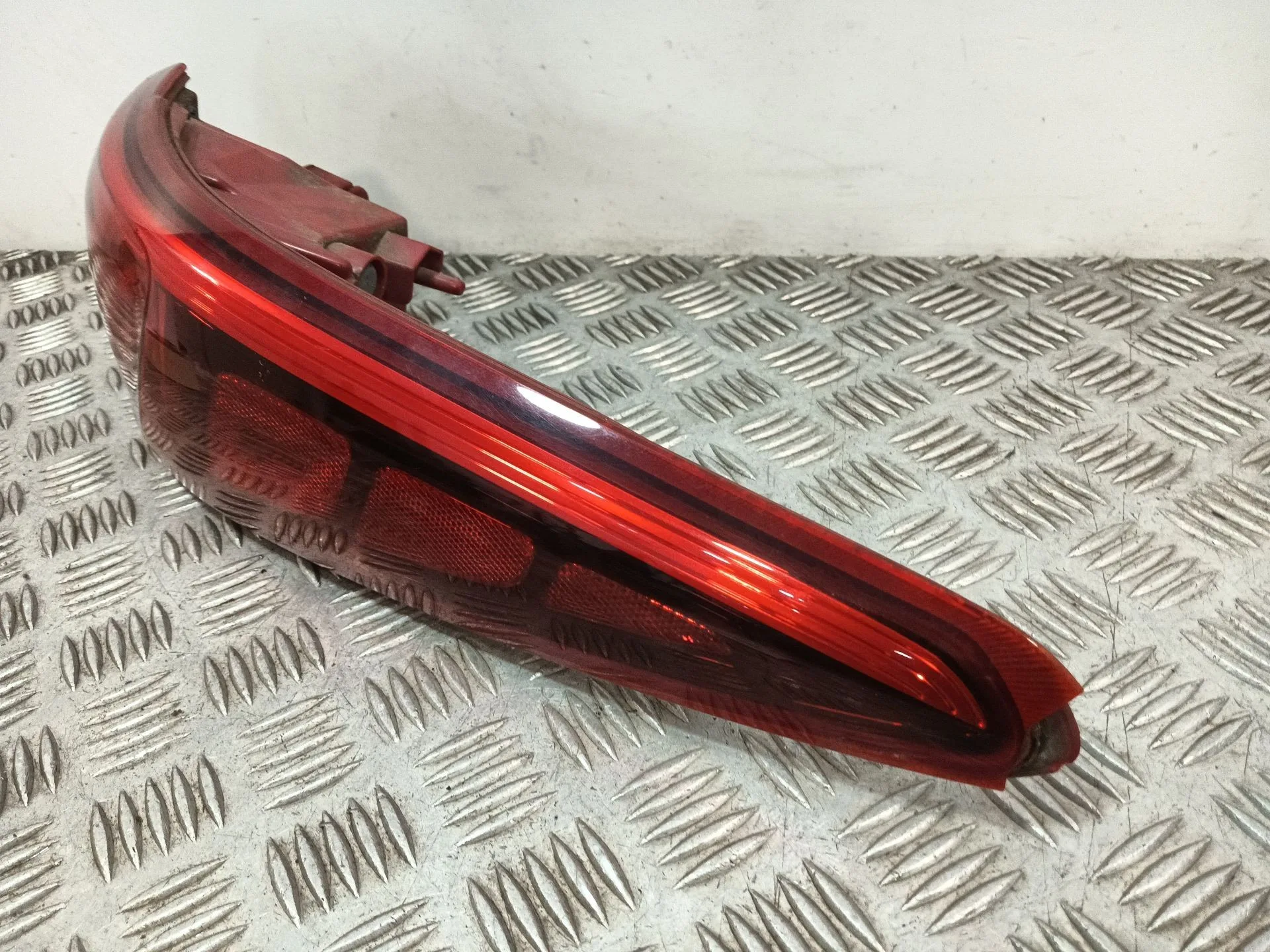 Piloto Trasero Izquierdo para Kia Sportage Iv (Ql, Qle)