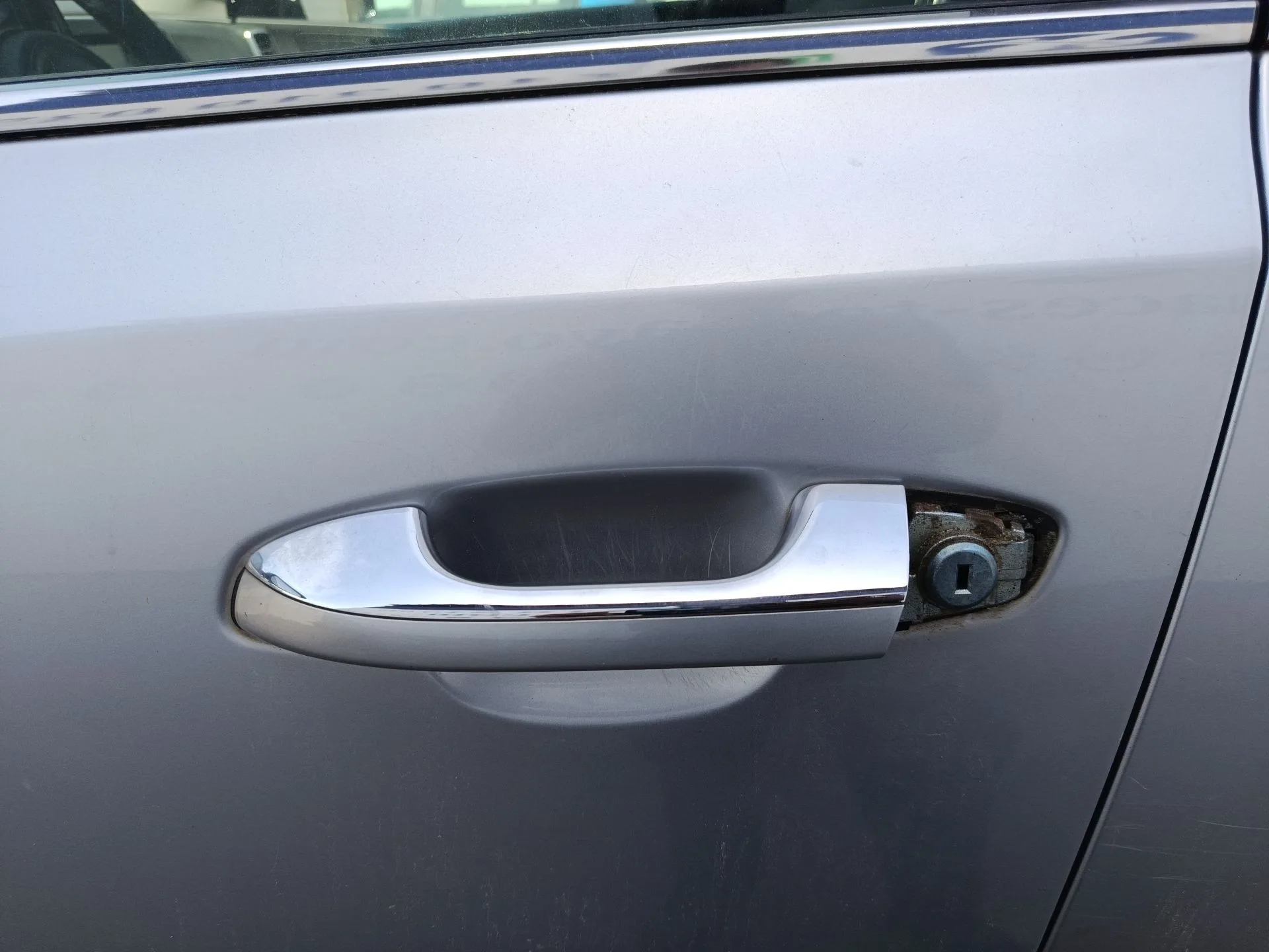 Maneta Exterior Delantera Izquierda para Kia Sportage Iv (Ql, Qle)