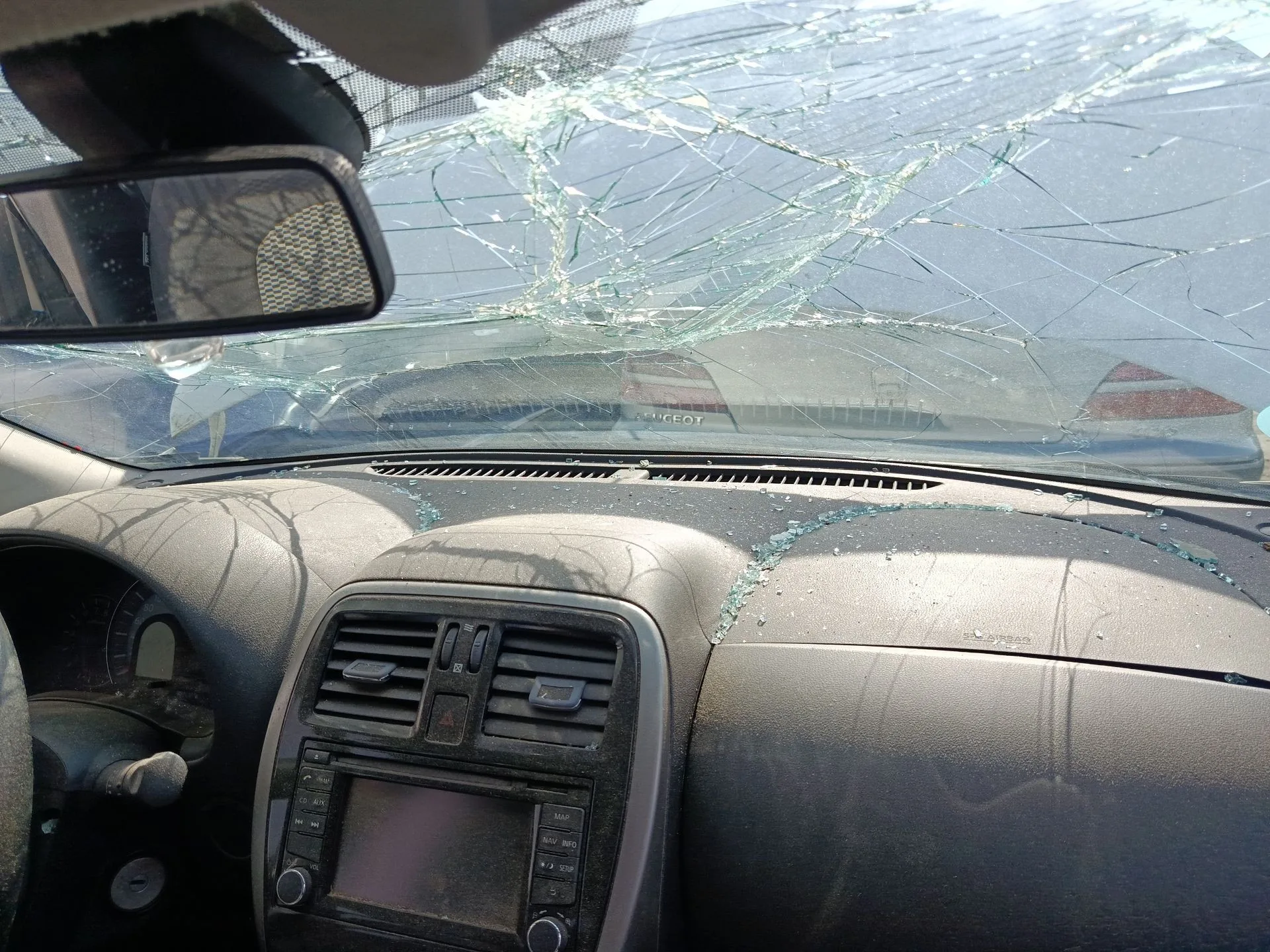 Guantera para Nissan Micra Iv (K13K, K13Kk)
