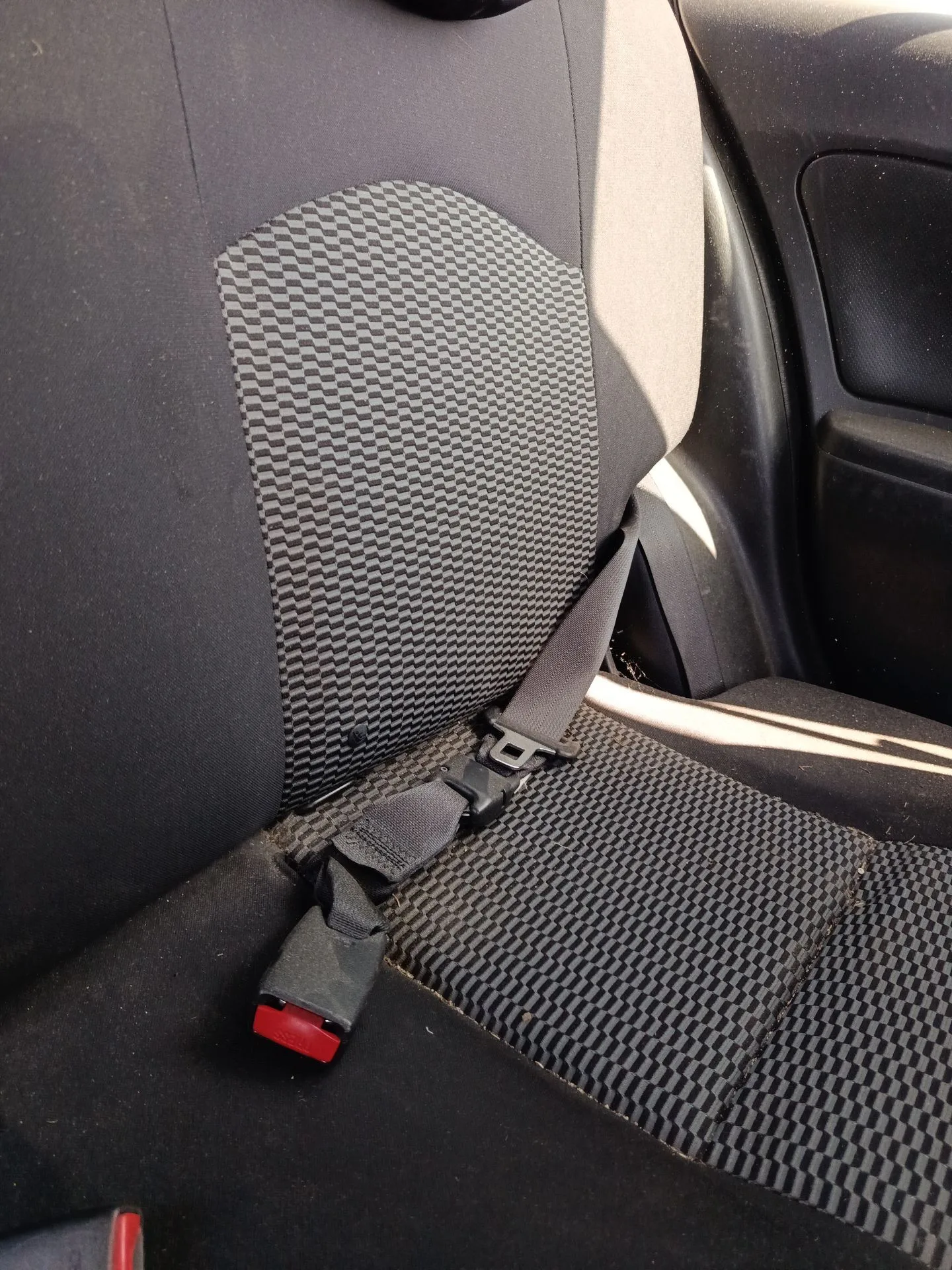 Enganche Cinturon Trasero Derecho para Nissan Micra Iv (K13K, K13Kk)
