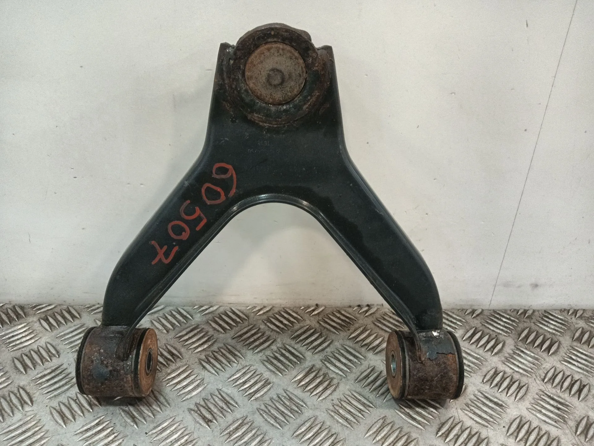 Brazo Suspension Superior Delantero Derecho para Iveco Daily Vi Furgoneta