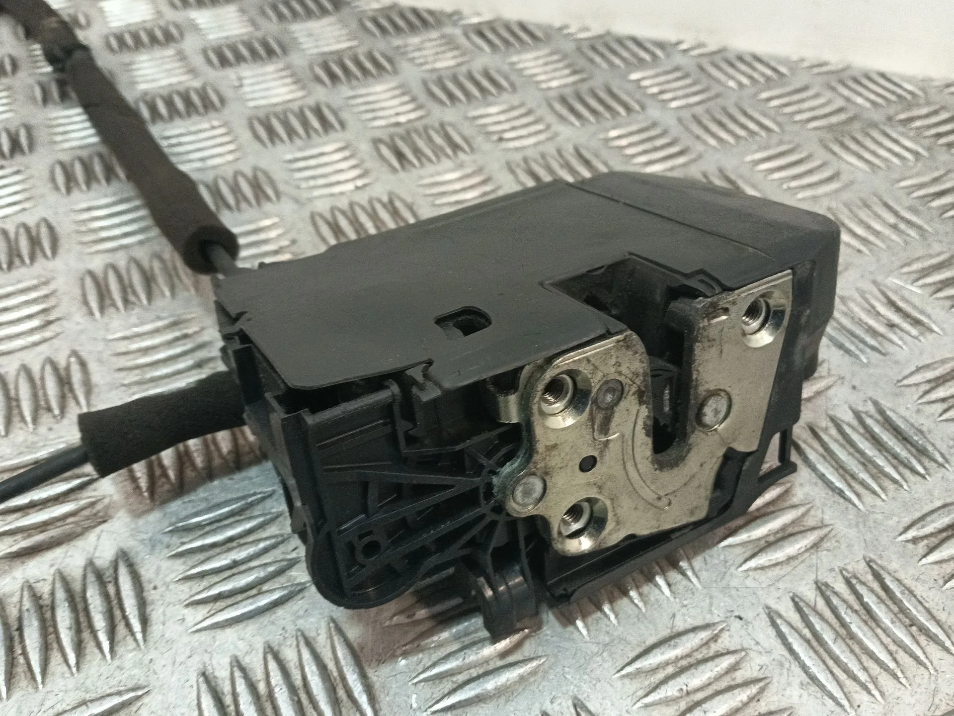 Cerradura Puerta Delantera Derecha para Iveco Daily Vi Furgoneta
