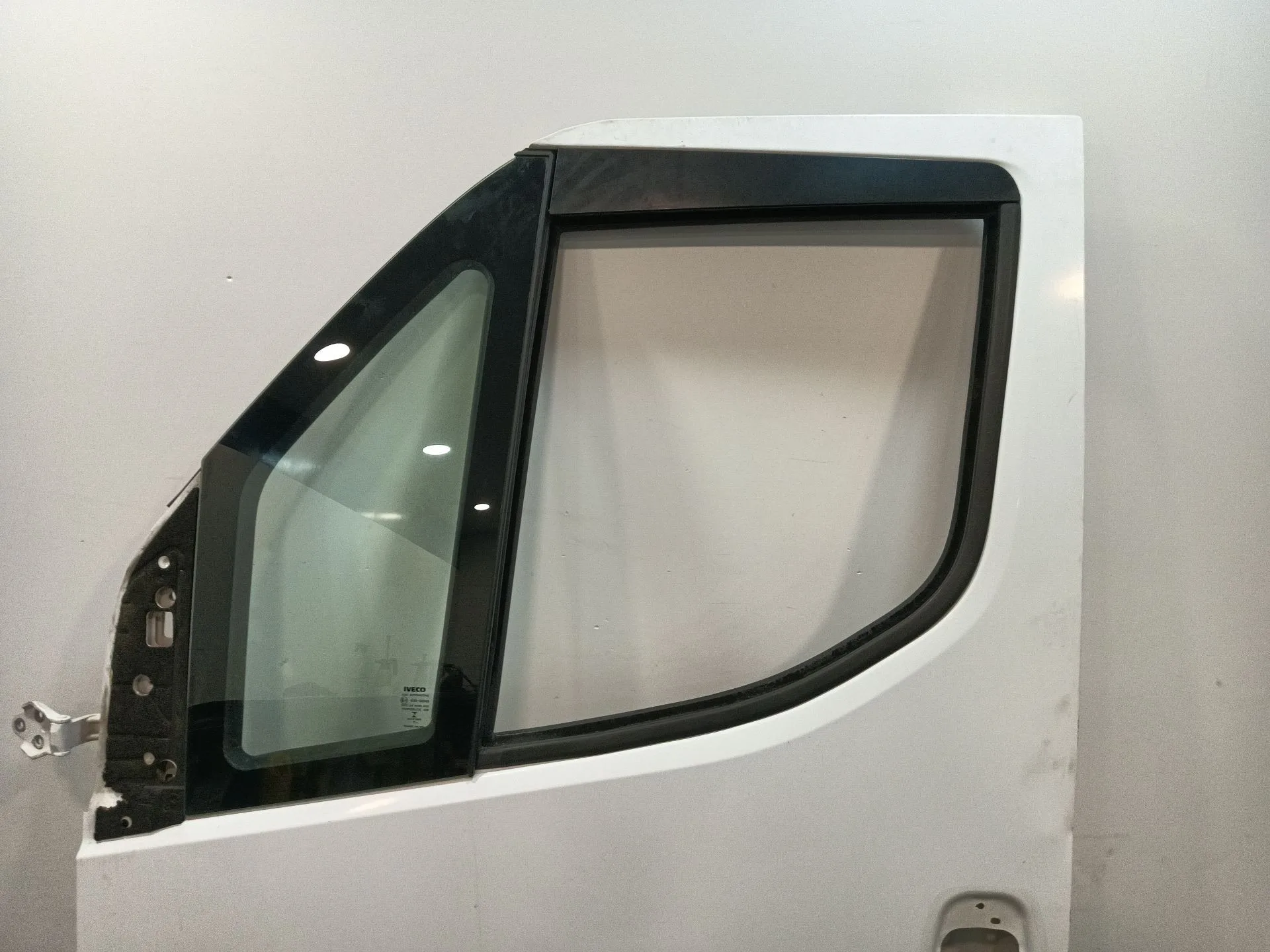Puerta Delantera Izquierda para Iveco Daily Vi Furgoneta