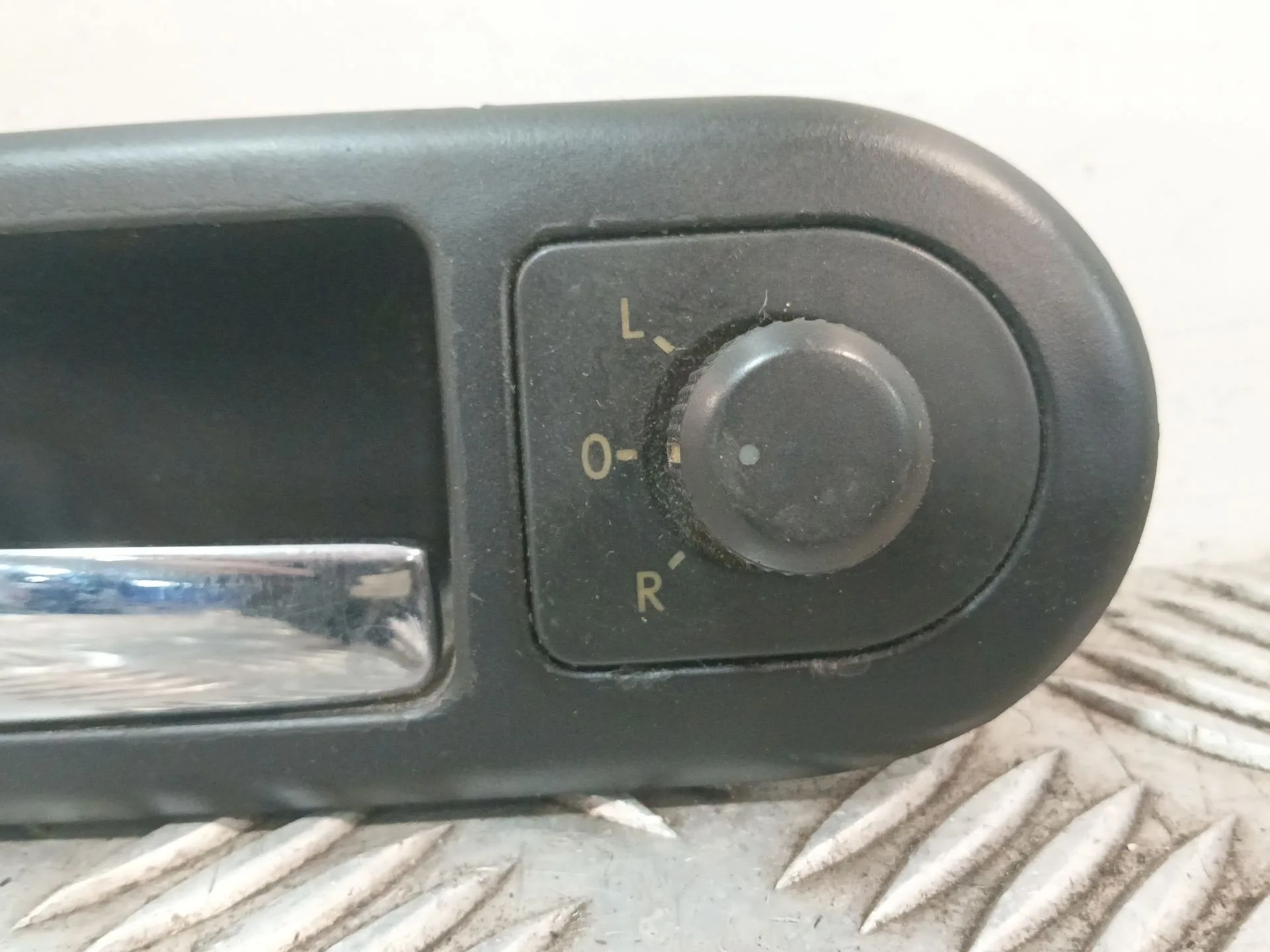 Maneta Interior Delantera Izquierda para Volkswagen Bora I (1J2)