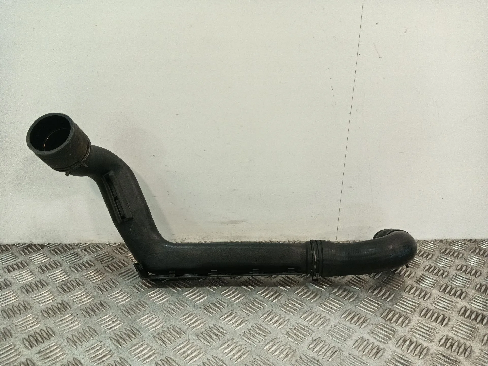 Tubo para Volkswagen Golf Iv (1J1)