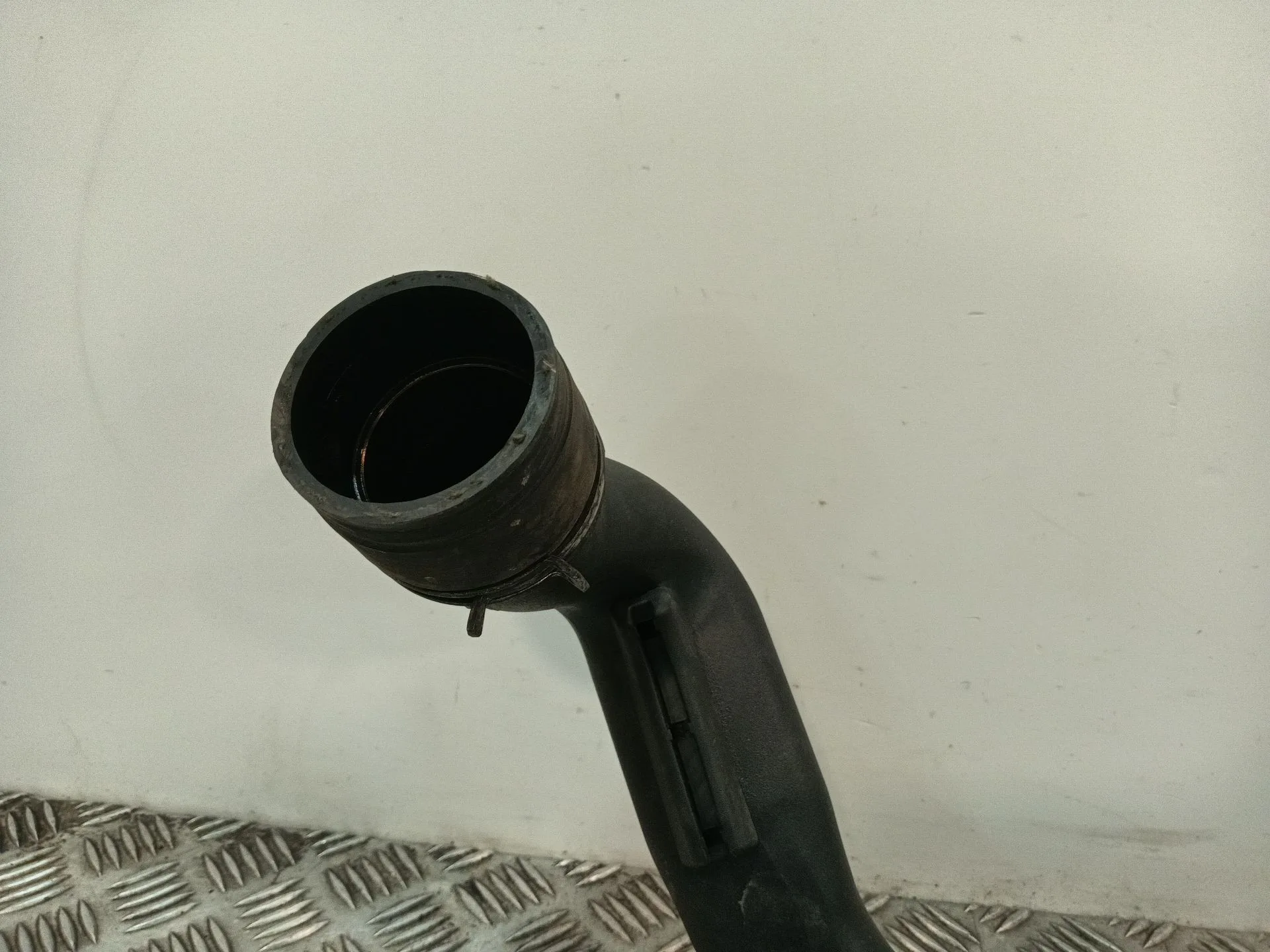 Tubo para Volkswagen Golf Iv (1J1)