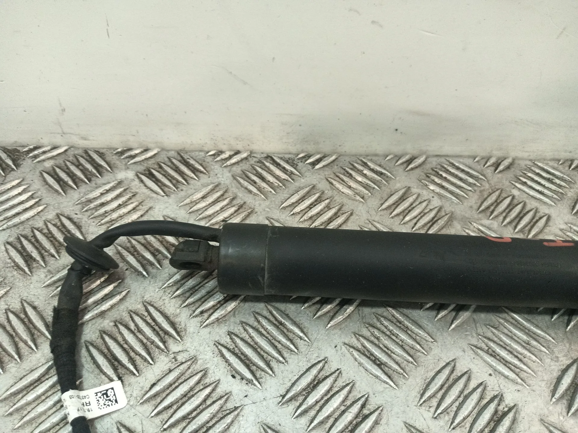 Amortiguador Porton Trasero Derecho para Peugeot 3008 Ii Suv (Mc_, Mr_, Mj_, M4_)