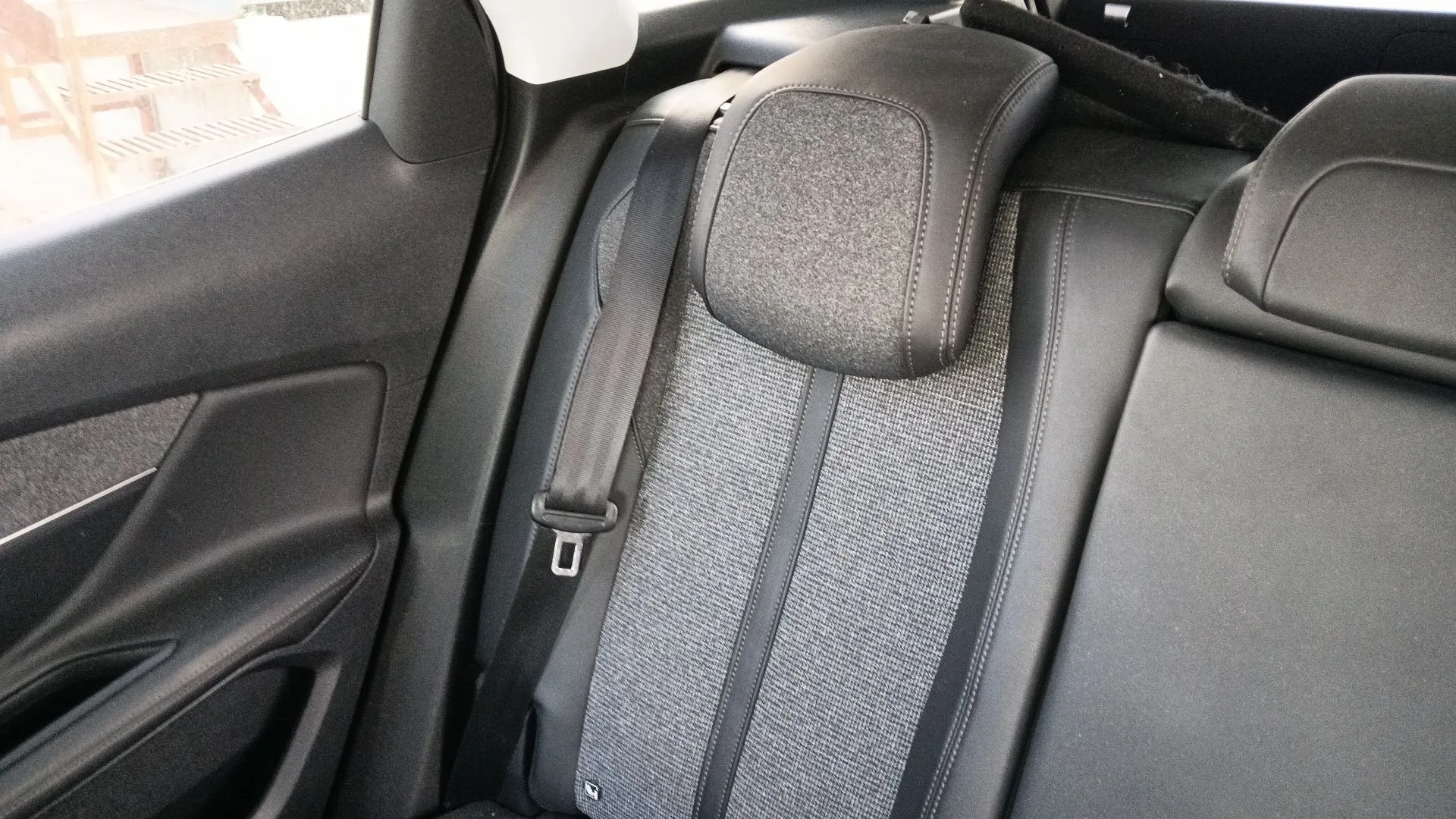 Cinturon Seguridad Trasero Derecho para Peugeot 3008 Ii Suv (Mc_, Mr_, Mj_, M4_)