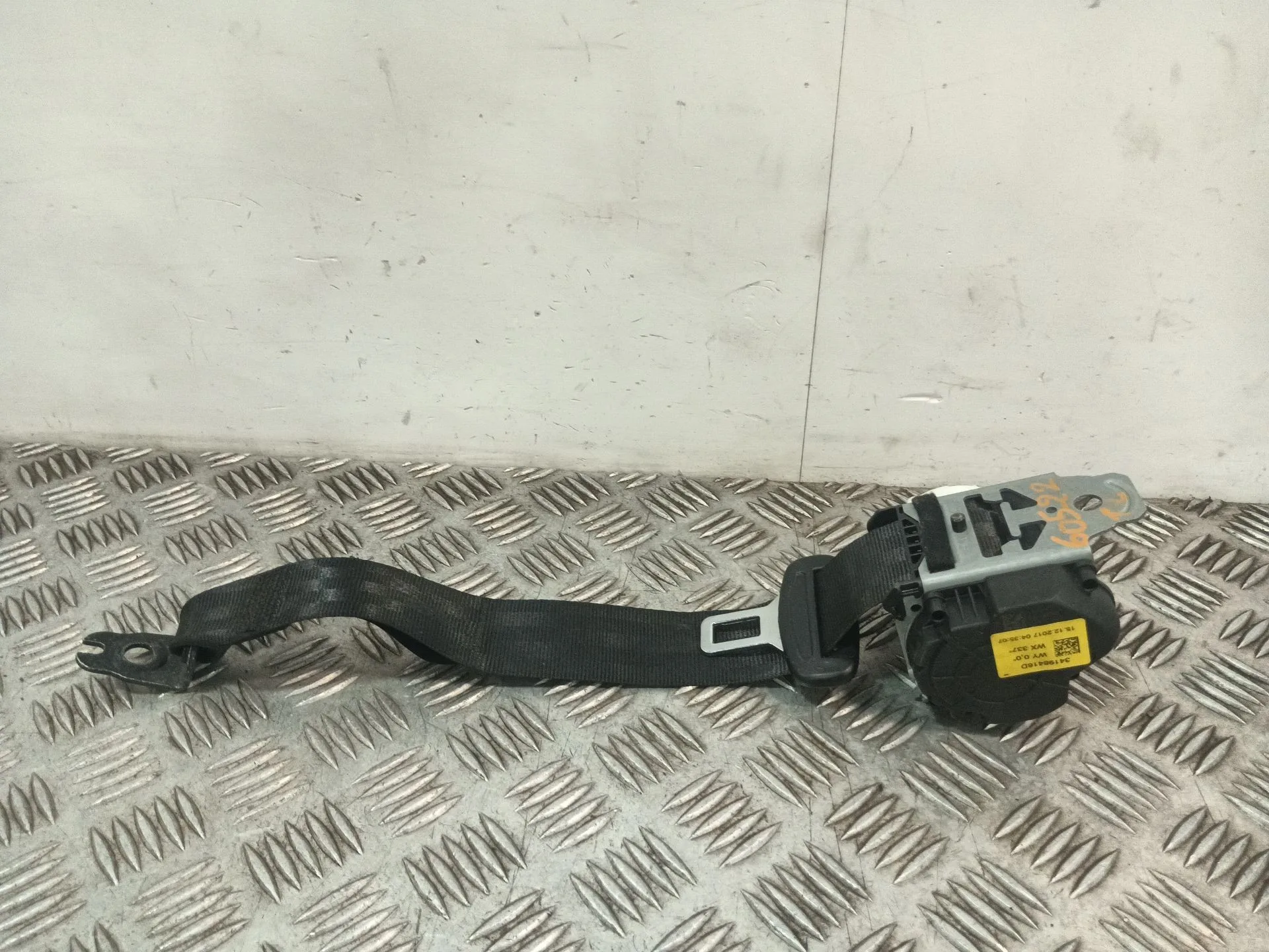 Cinturon Seguridad Trasero Izquierdo para Peugeot 3008 Ii Suv (Mc_, Mr_, Mj_, M4_)