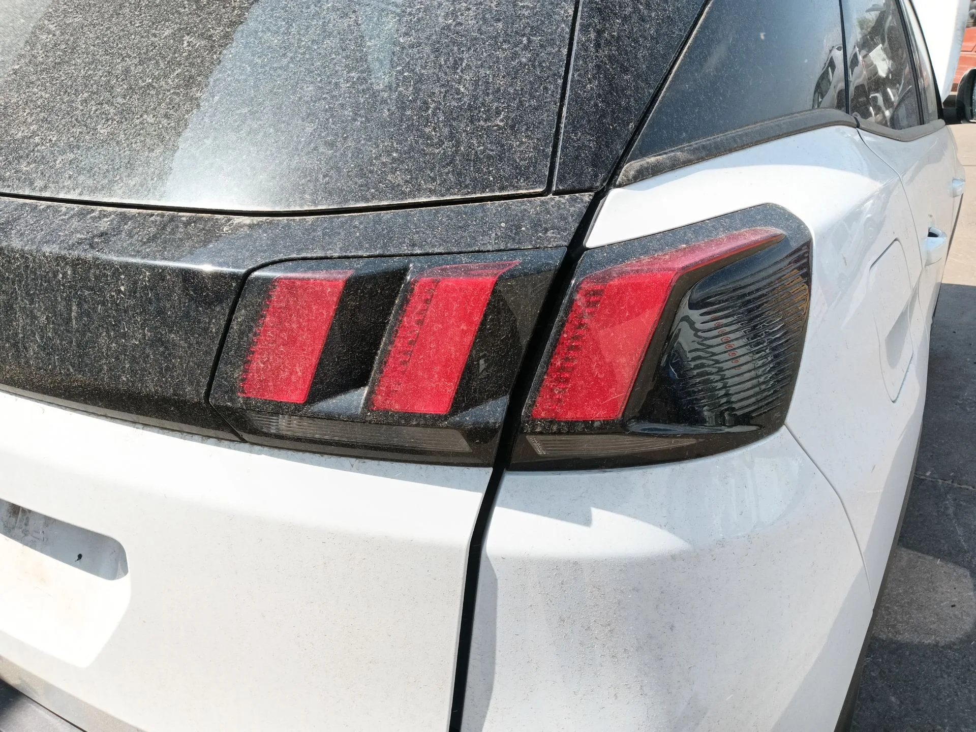 Piloto Trasero Derecho para Peugeot 3008 Ii Suv (Mc_, Mr_, Mj_, M4_)