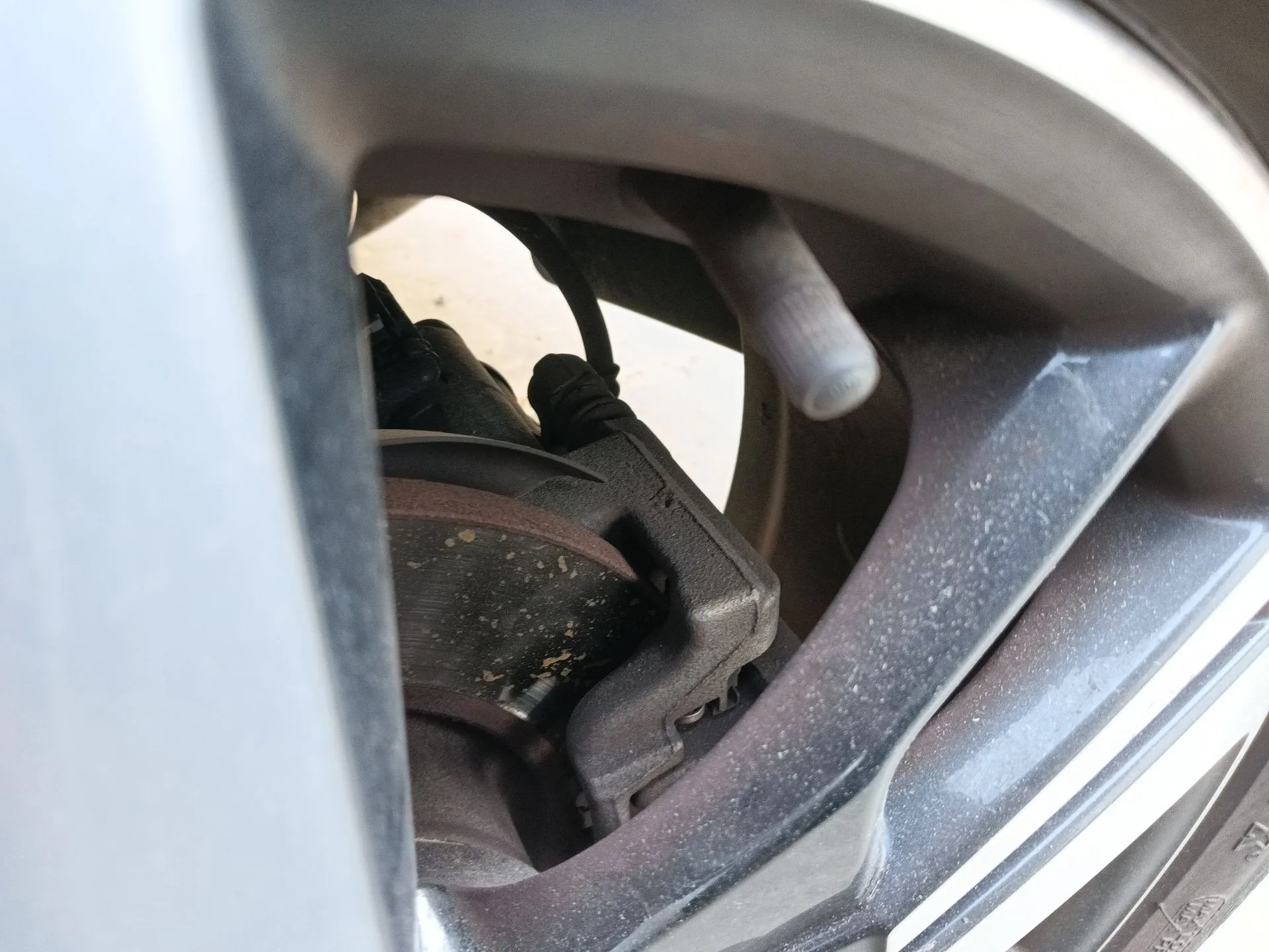Pinza Freno Trasera Izquierda para Peugeot 3008 Ii Suv (Mc_, Mr_, Mj_, M4_)