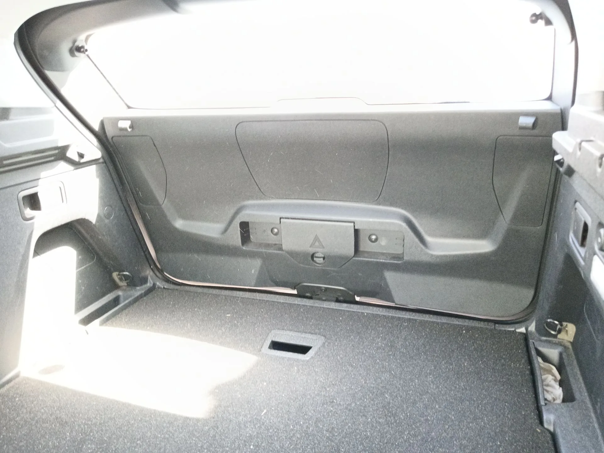 Porton Trasero para Peugeot 3008 Ii Suv (Mc_, Mr_, Mj_, M4_)