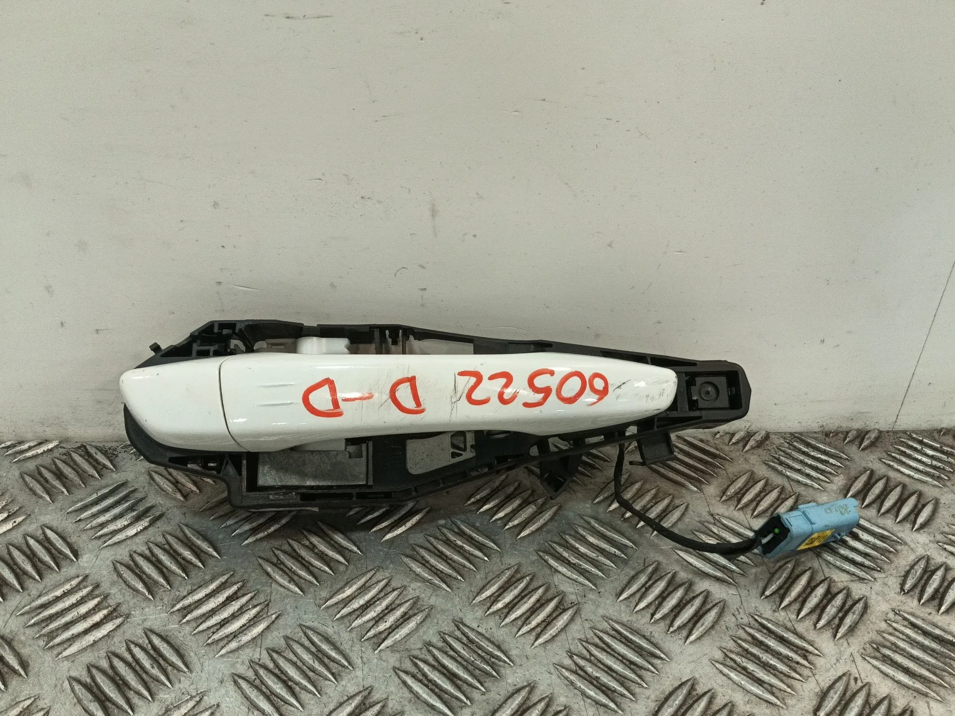 Maneta Exterior Delantera Derecha para Peugeot 3008 Ii Suv (Mc_, Mr_, Mj_, M4_)
