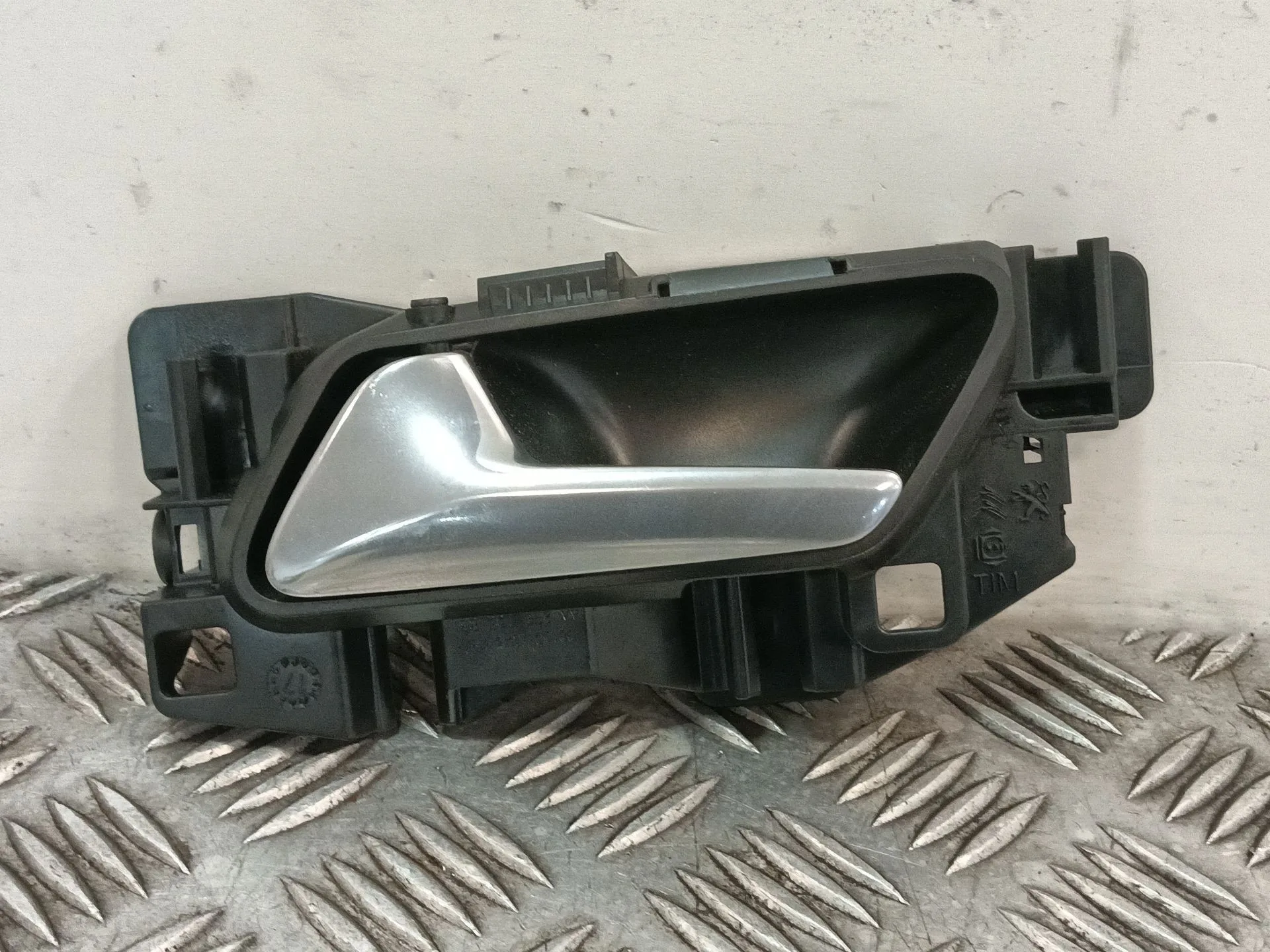 Maneta Interior Trasera Izquierda para Peugeot 3008 Ii Suv (Mc_, Mr_, Mj_, M4_)