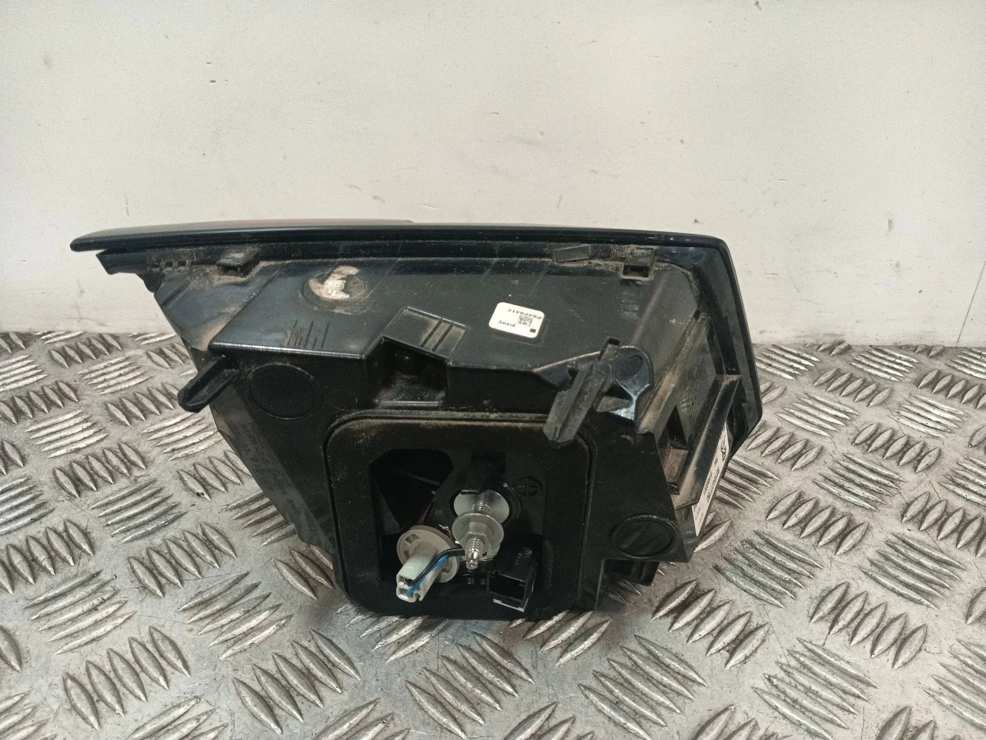 Piloto Trasero Derecho Interior para Peugeot 3008 Ii Suv (Mc_, Mr_, Mj_, M4_)