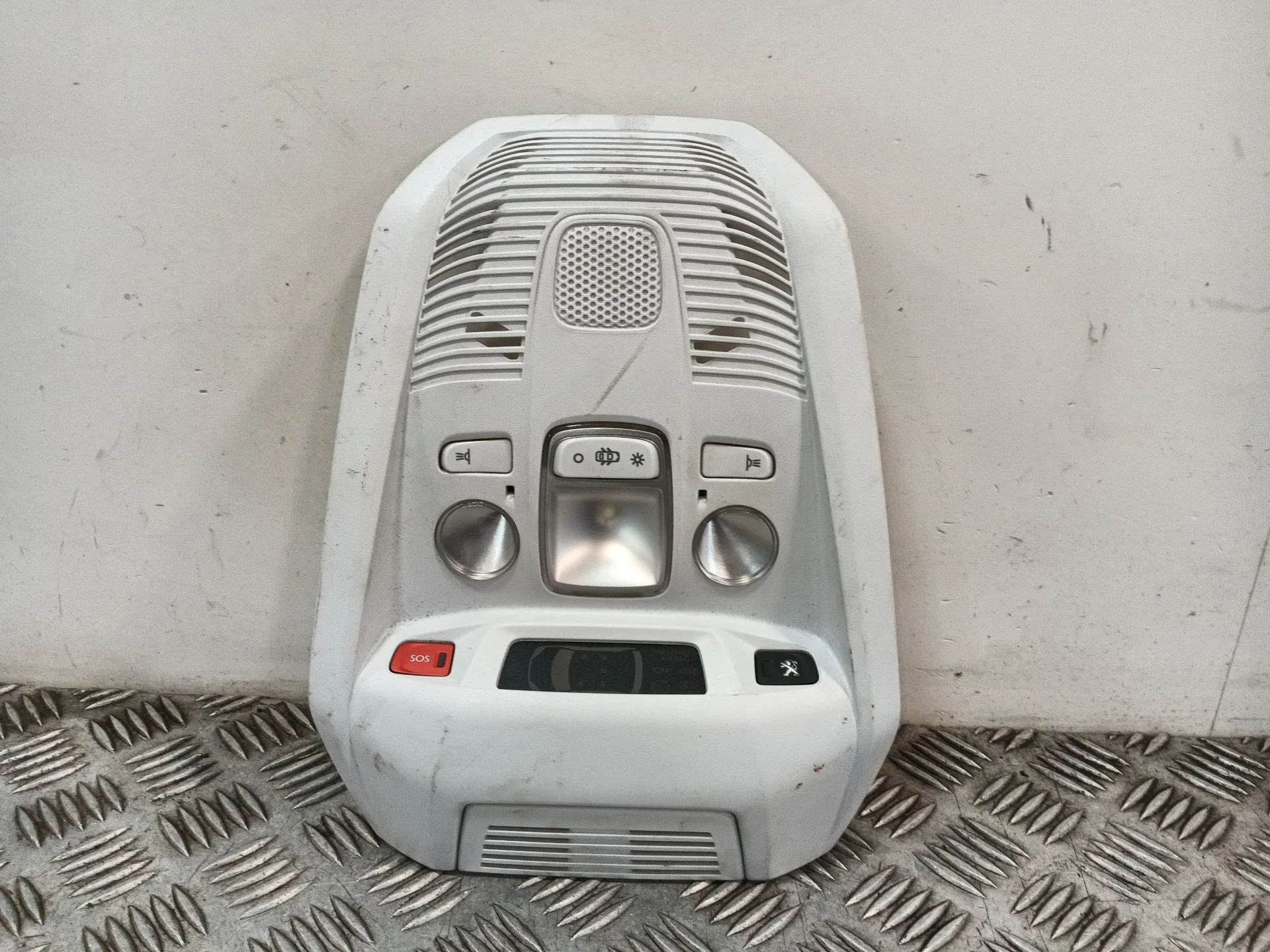 Luz Interior Delantera Central para Peugeot 3008 Ii Suv (Mc_, Mr_, Mj_, M4_)