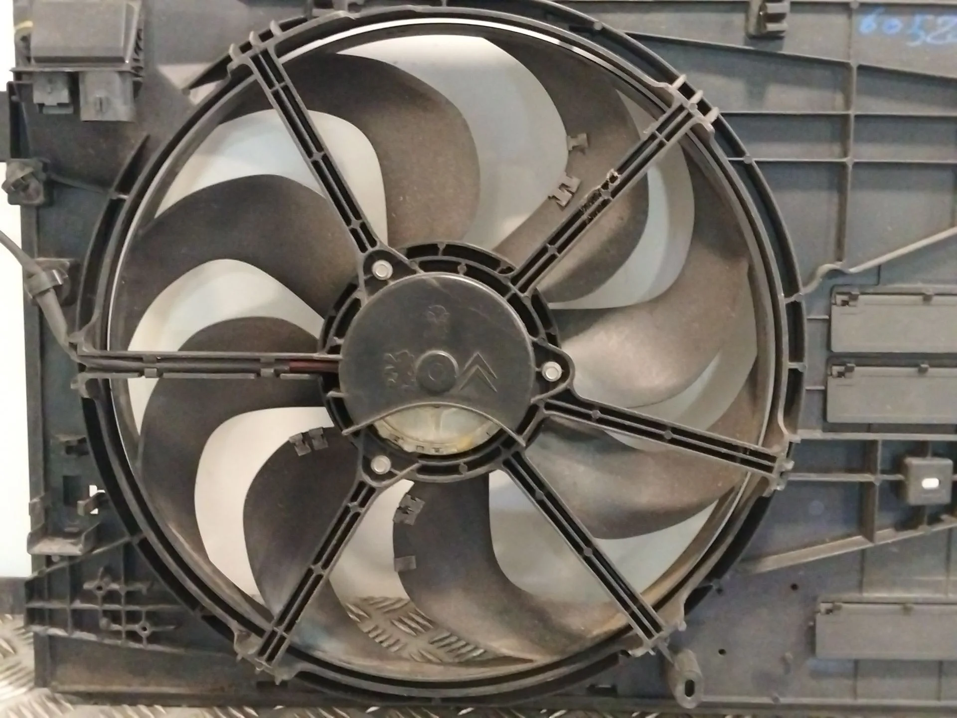 Electroventilador para Peugeot 3008 Ii Suv (Mc_, Mr_, Mj_, M4_)