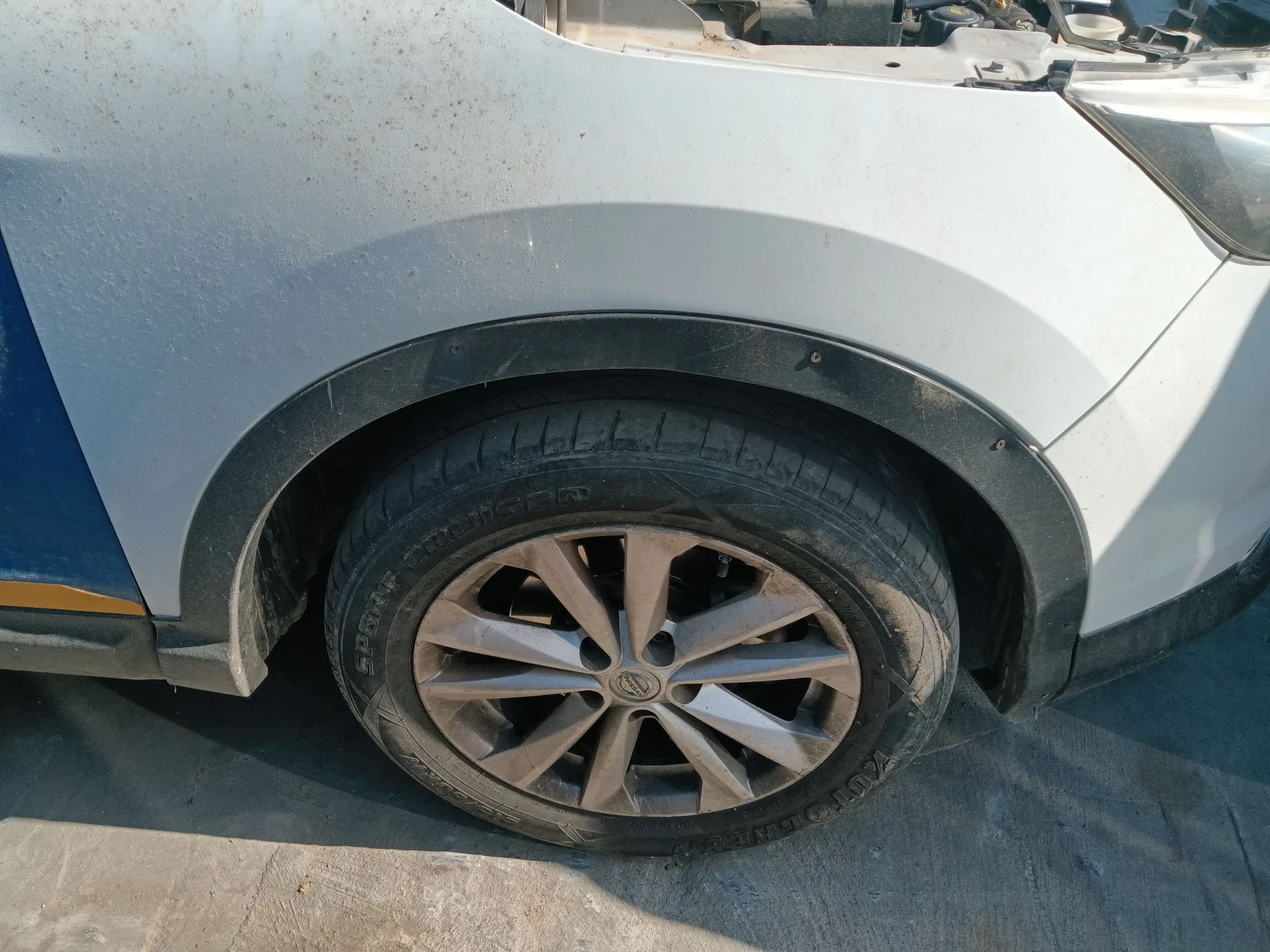 Aletin Delantero Derecho para Nissan Qashqai Ii (J11, J11_)